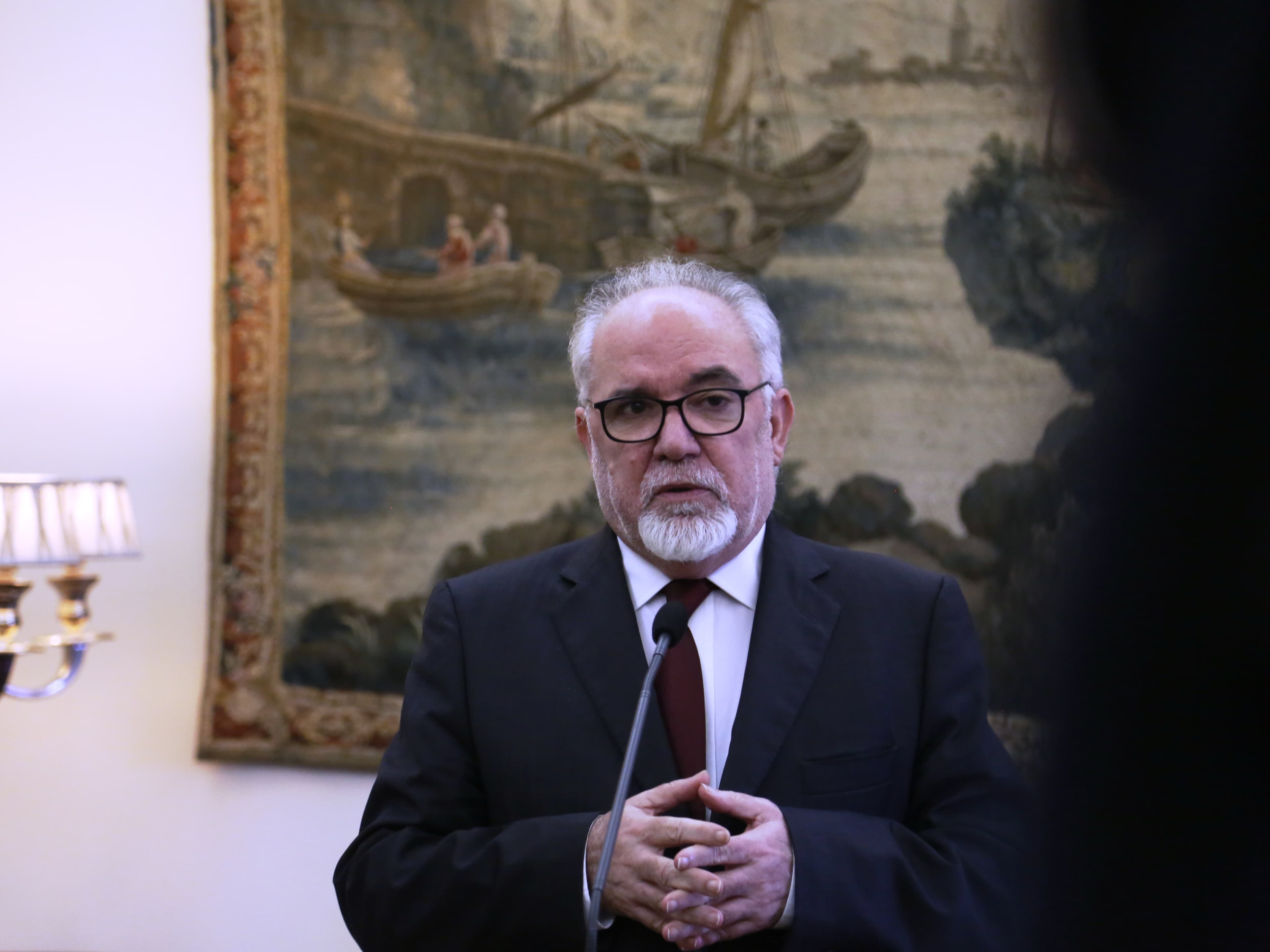 Desemprego, 10 fevereiro 2016