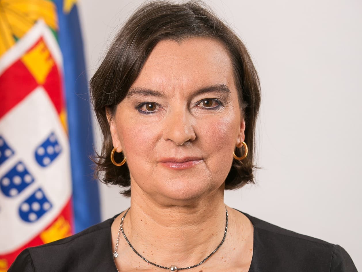 Secretária de Estado da Administração e do Emprego Público, Carolina Ferro