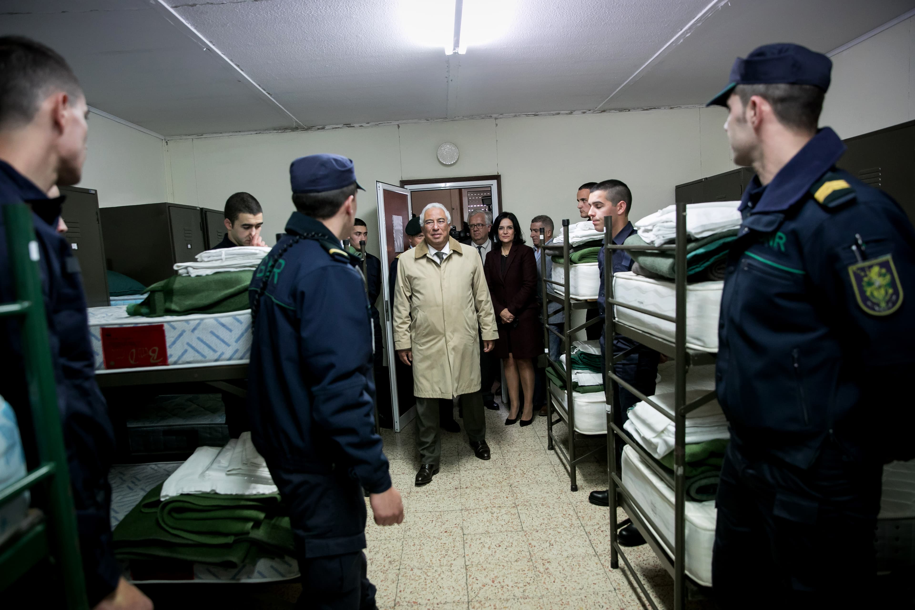 Primeiro-Ministro António Costa e Ministro da Administração Interna, Eduardo Cabrita, na visita ao centro de formação da GNR, Portalegre, 26 fevereiro 2018 (Foto: Paulo Vaz Henriques)
