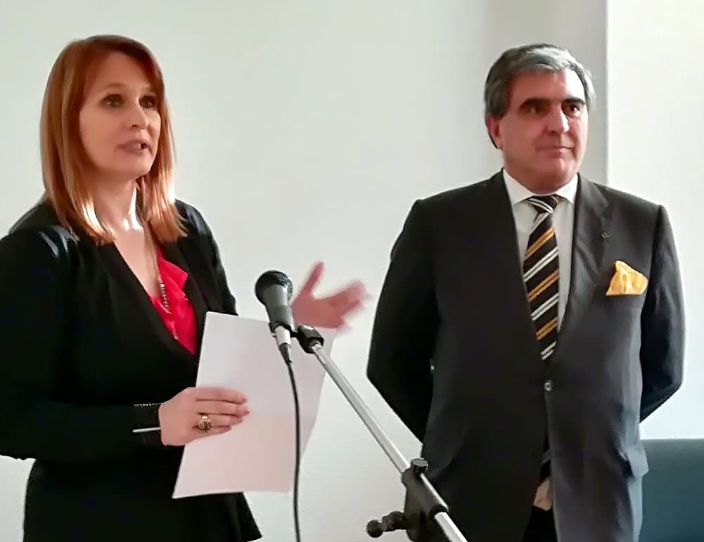 Secretária de Estado Adjunta e da Justiça, Helena Mesquita Ribeiro, com o Diretor-Geral dos Serviços Prisionais, Celso Manata, na inauguração da Unidade de Saúde ocupacional da Guarda Prisional, Lisboa, 31 janeiro 2018
