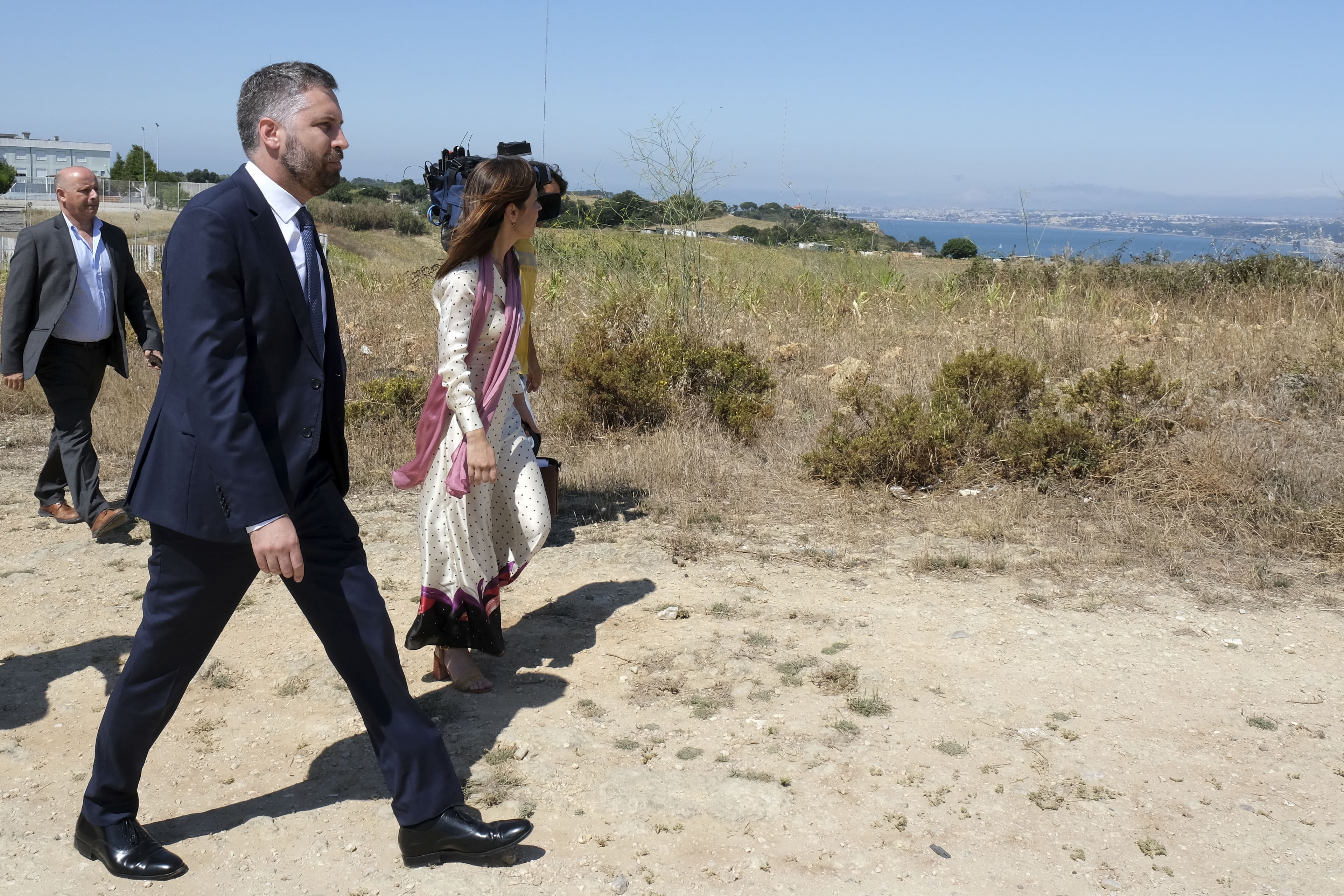 Ministro das Infraestruturas e da Habitação, Pedro Nuno Santos, e Secretária de Estado da Habitação, Ana Pinho, na apresentação pública do Projeto Habitacional de Almada Poente, 19 julho 2019 (Foto: Rui Minderico/Lusa)