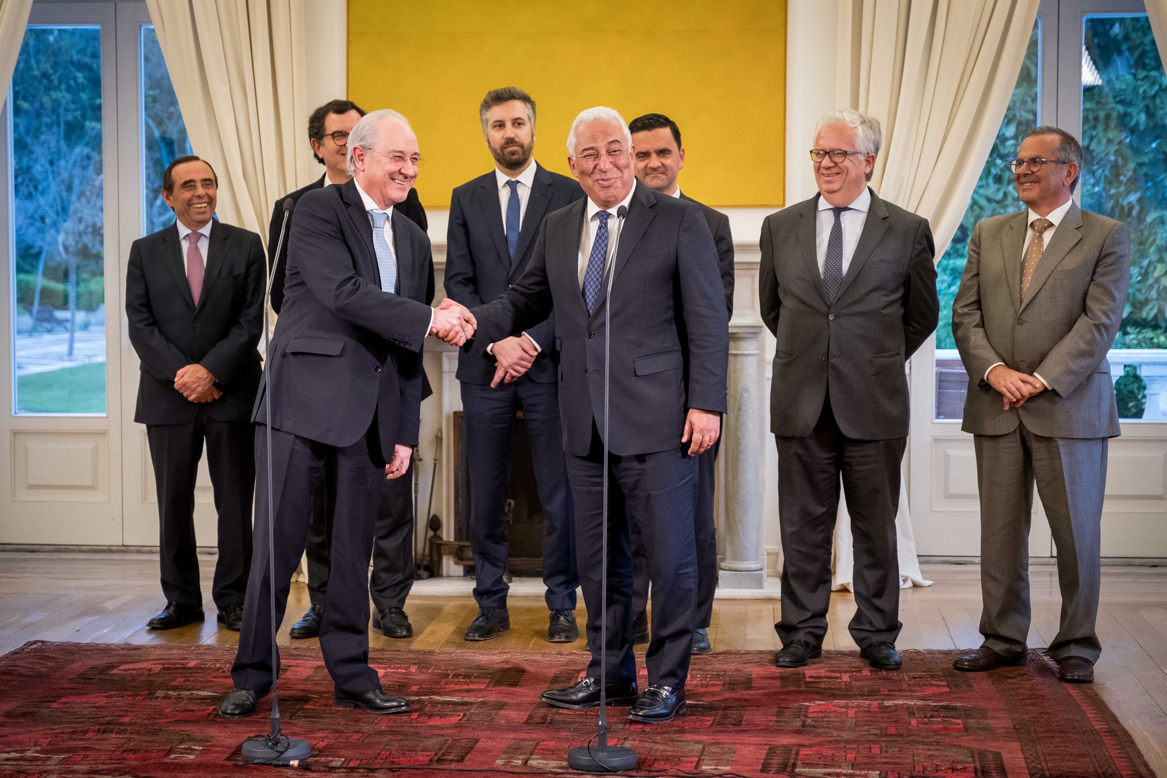 Primeiro-Ministro António Costa e Presidente do PSD Rui Rio após a assinatura das declarações conjuntas sobre fundos da União Europeia e descentralização, Lisboa, 18 abril 2018 (Foto: Clara Azevedo)