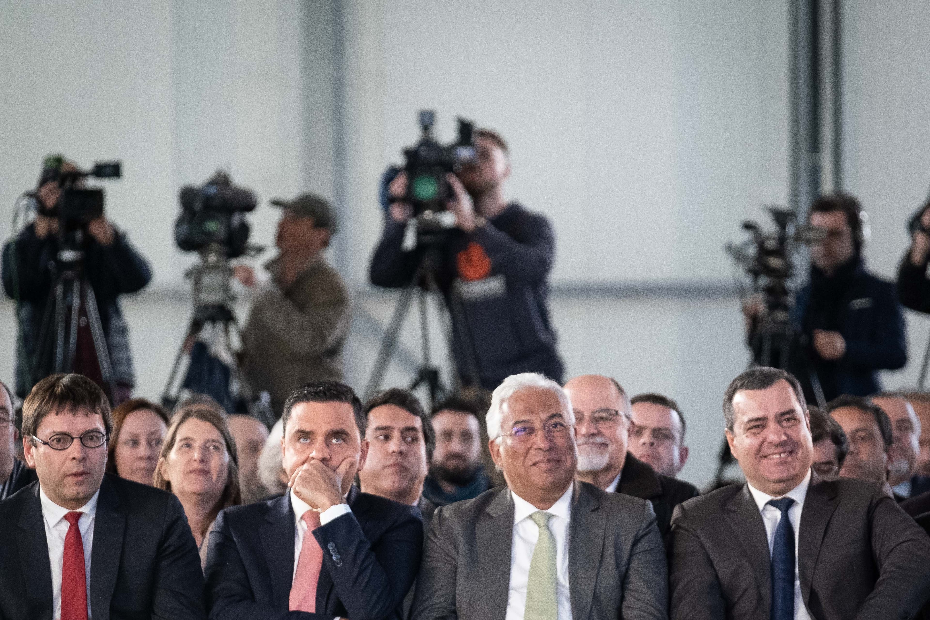 Assinatura do contrato da expansão da capacidade aeroportuária da região de Lisboa, Montijo, 8 janeiro 2019 (foto: Clara Azevedo)