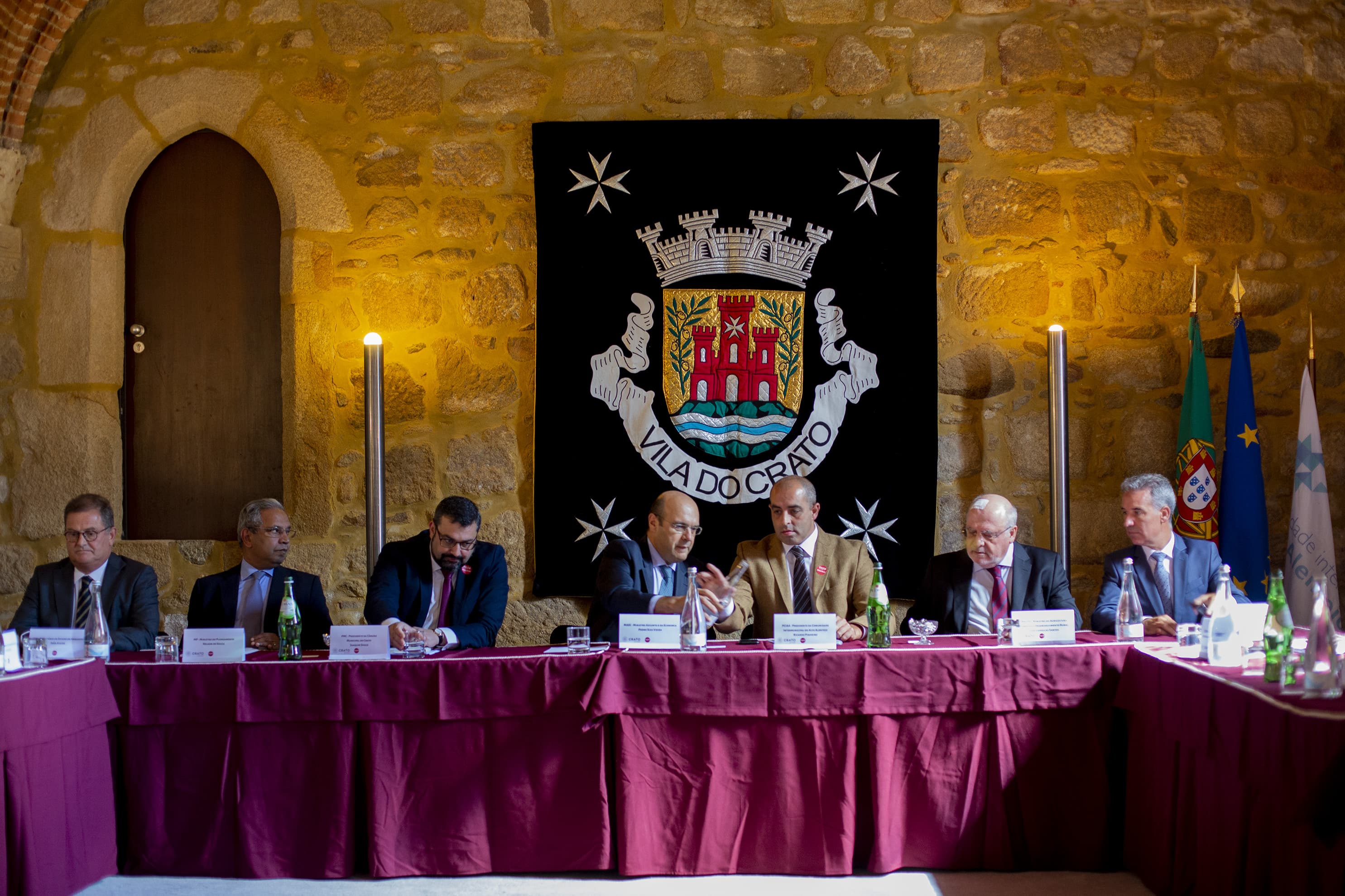 Ministros Siza Vieira, Nélson de Souza, Capoulas Santos e Secretários de Estado João Catarino e João Ataíde na apresentação da barragem do Pisão, Crato, 7 junho 2019 (Foto: João Bica)