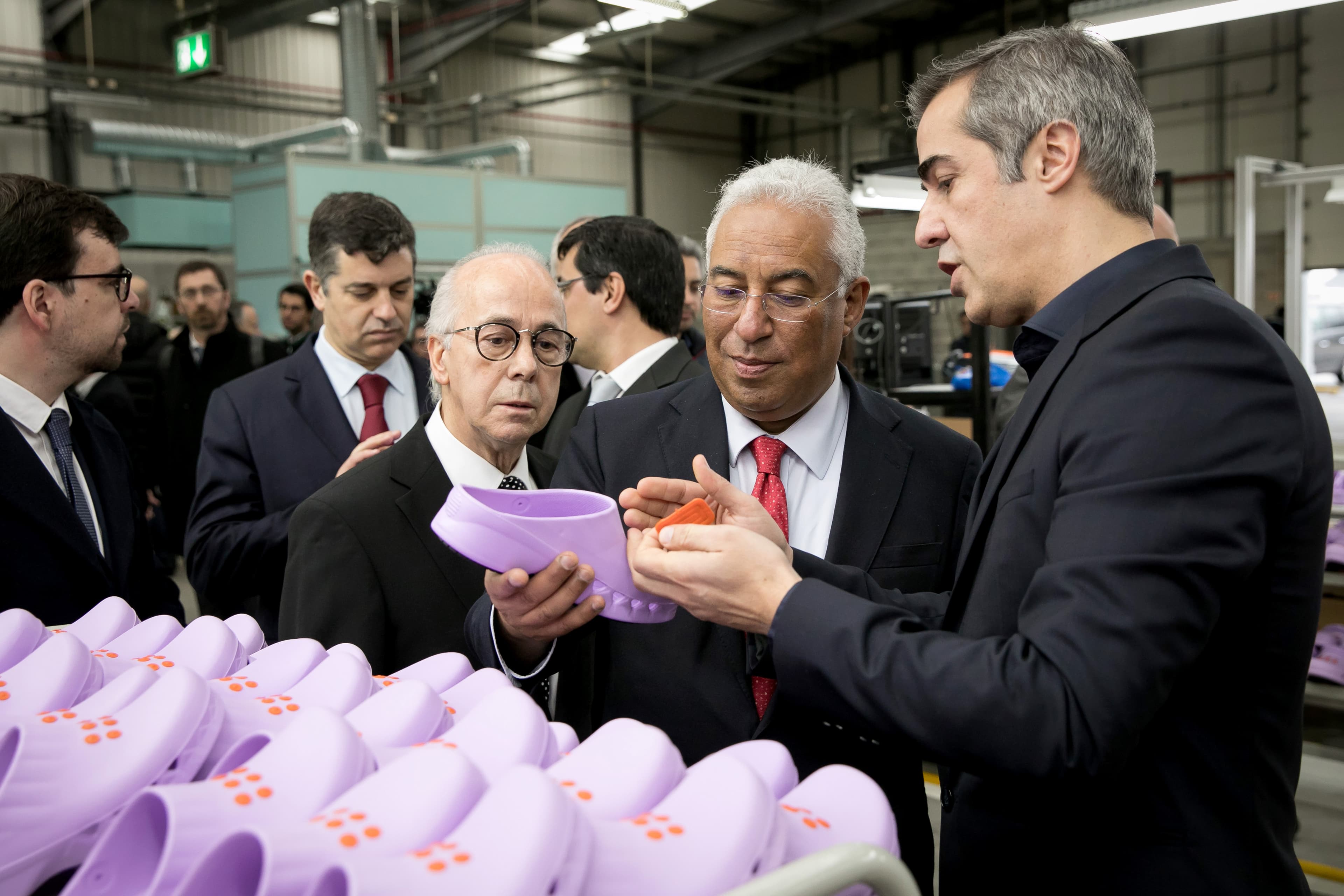 Primeiro-Ministro António Costa e Ministro da Economia, Manuel Caldeira Cabral, visitam a empresa Procalçado, Vila Nova de Gaia, 9 março 2018 (Foto: Paulo Vaz Henriques)