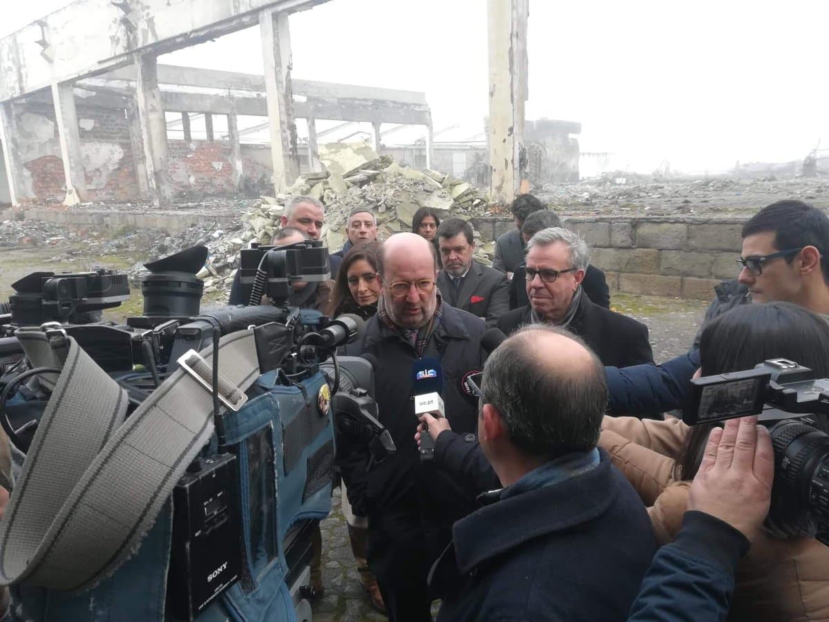 Ministro do Ambiente e Transição Energética, Matos Fernandes, nos antigo complexo industrial do Cachão, Mirandela,14 janeiro 2019