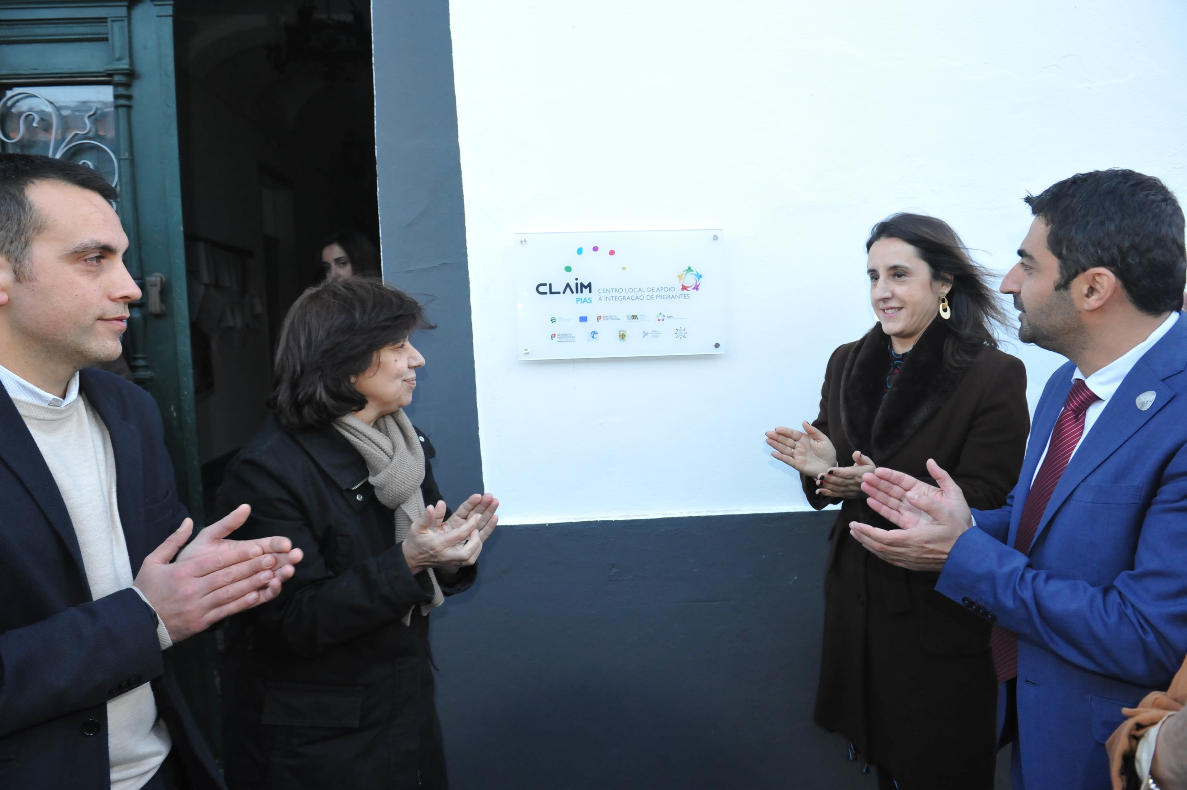Secretária de Estado Adjunta e da Administração Interna, Isabel Oneto, e Secretária de Estado para a Cidadania e a Igualdade, Rosa Monteiro, na cerimónia de assinatura do protocolo para a criação do Centro Local de Apoio à Integração de Migrantes