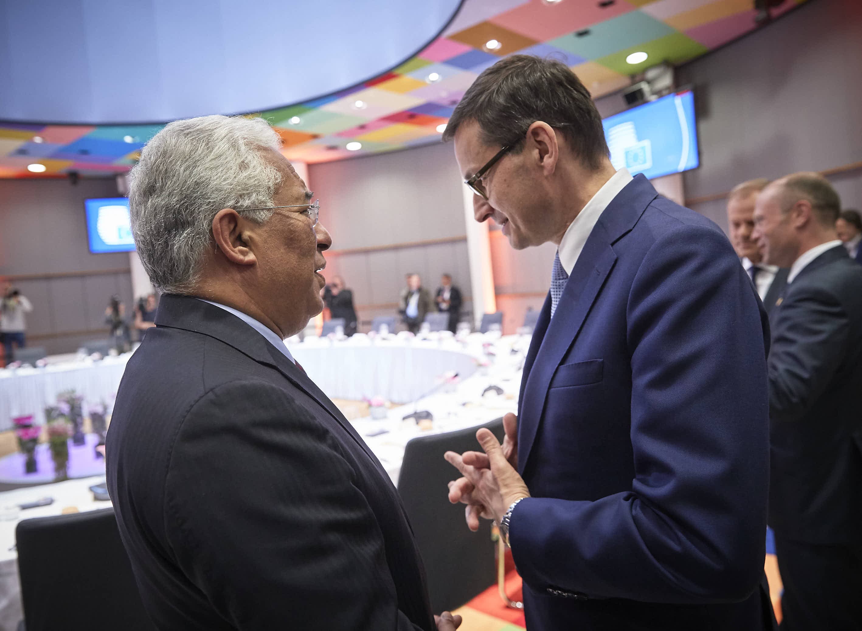 Primeiro-Ministro António Costa com o Primeiro-Ministro da Polónia, Mateusz Morawiecki, no jantar informal do Conselho Europeu,Bruxelas, 28 maio 2019 (foto: União Europeia)