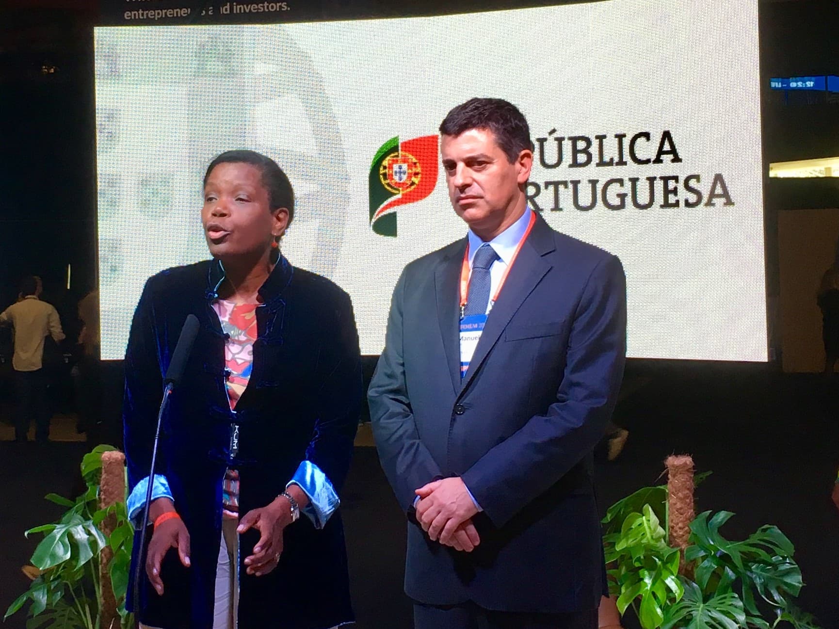 Ministra da Justiça, Francisca Van Dunem, e Ministro da Economia, Manuel Caldeira Cabral, na Web Summit, Lisboa, 8 novembro 2017