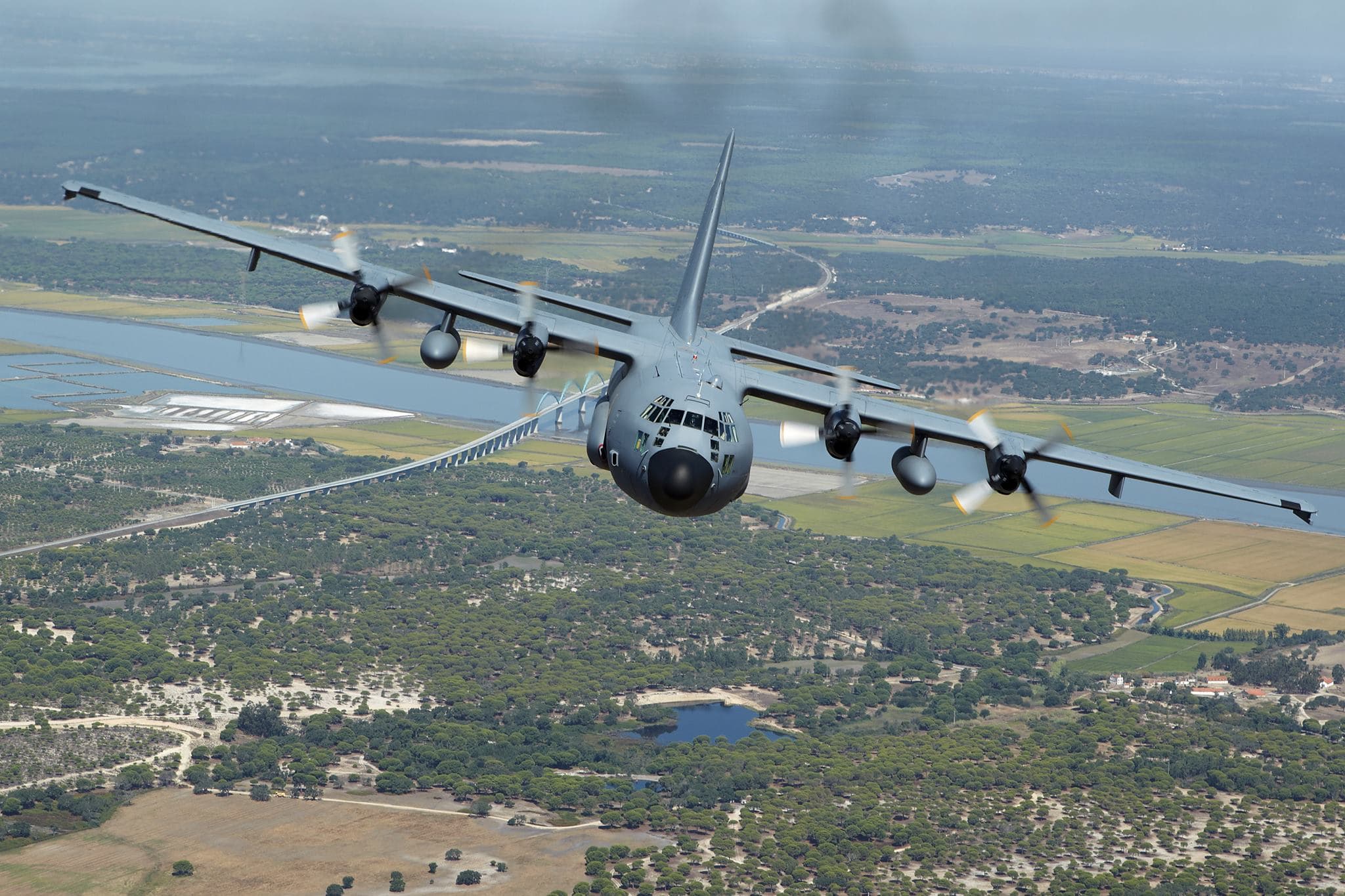 Forças Armadas vão enviar apoio a bordo de uma aeronave C-130