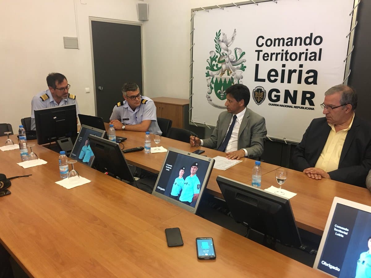 Secretário de Estado da Proteção Civil, José Artur Neves, durante uma visita à GNR e ao Comando Distrital de Operações de Socorro, Leiria, 19 junho 2018