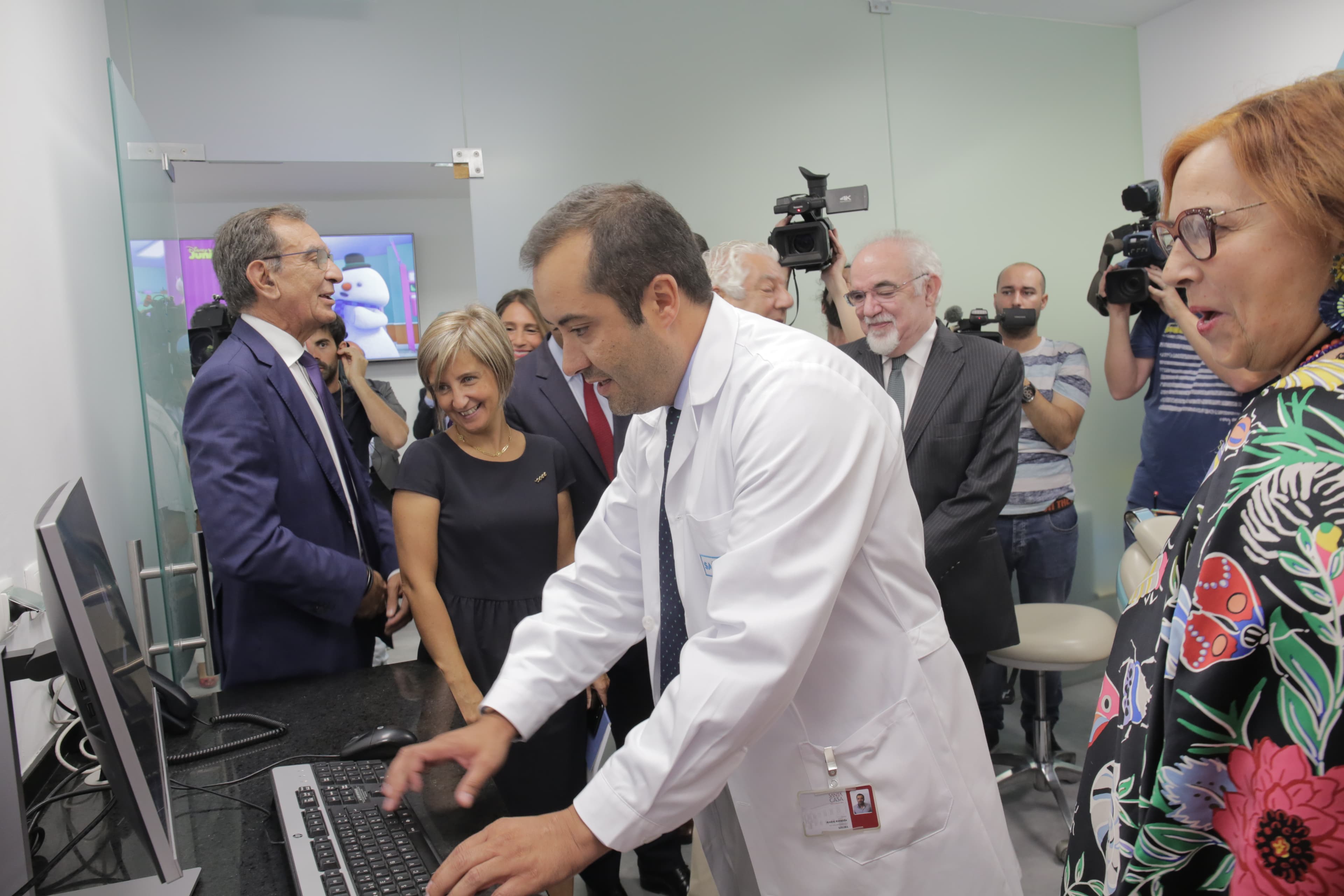 Ministro do Trabalho, Solidariedade e Segurança Social, José António Vieira da Silva, e Ministra da Saúde, Marta Temido, na inauguração do Serviço Odontopediátrico de Lisboa, 20 agosto 2019 (Foto: João Bica)