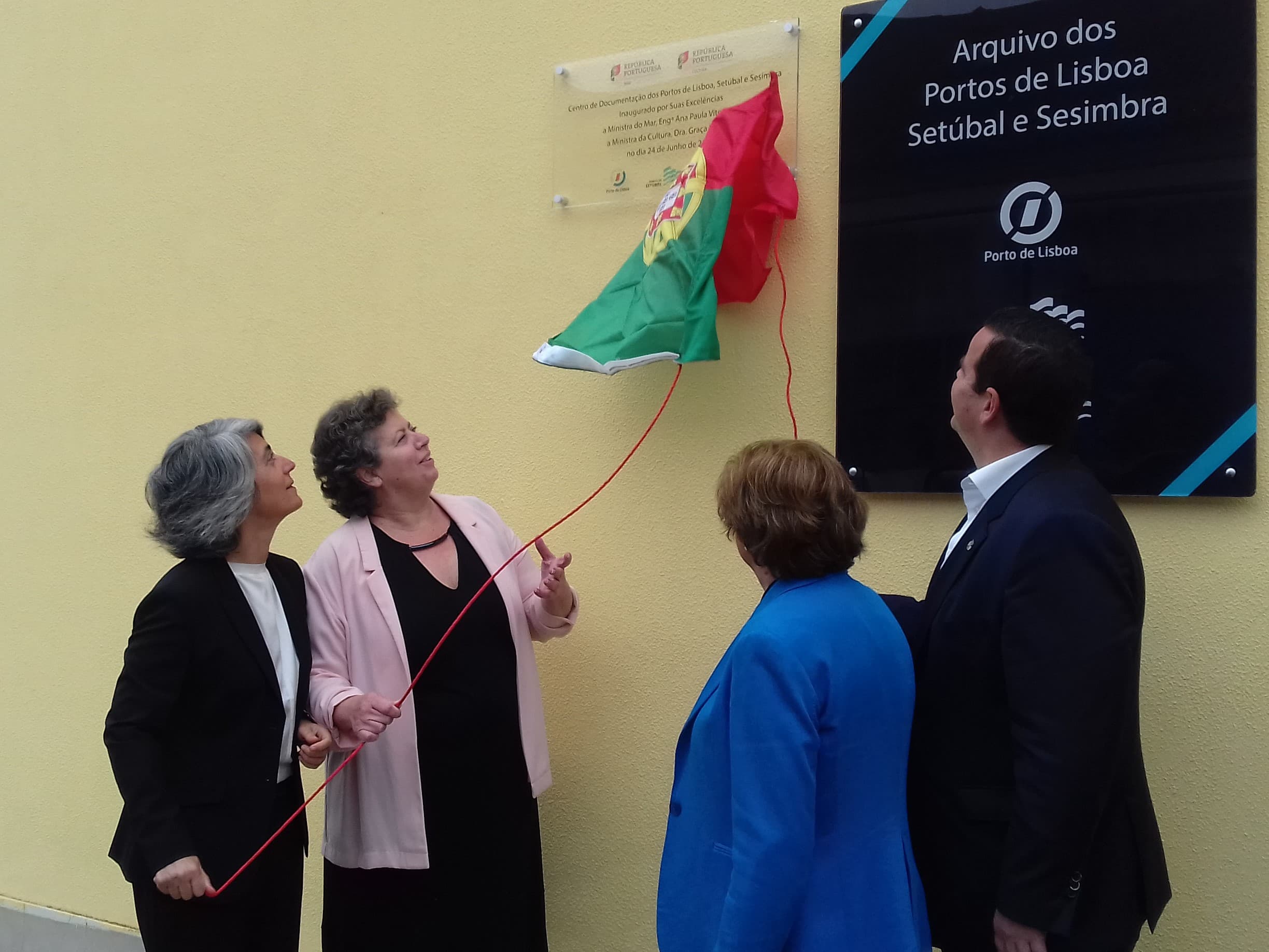 Ministras do Mar, Ana Paula Vitorino, e da Cultura, Graça Fonseca, na inauguração do Centro de Documentação dos Portos de Lisboa, Setúbal e Sesimbra, Barreiro, 24 junho 2019
