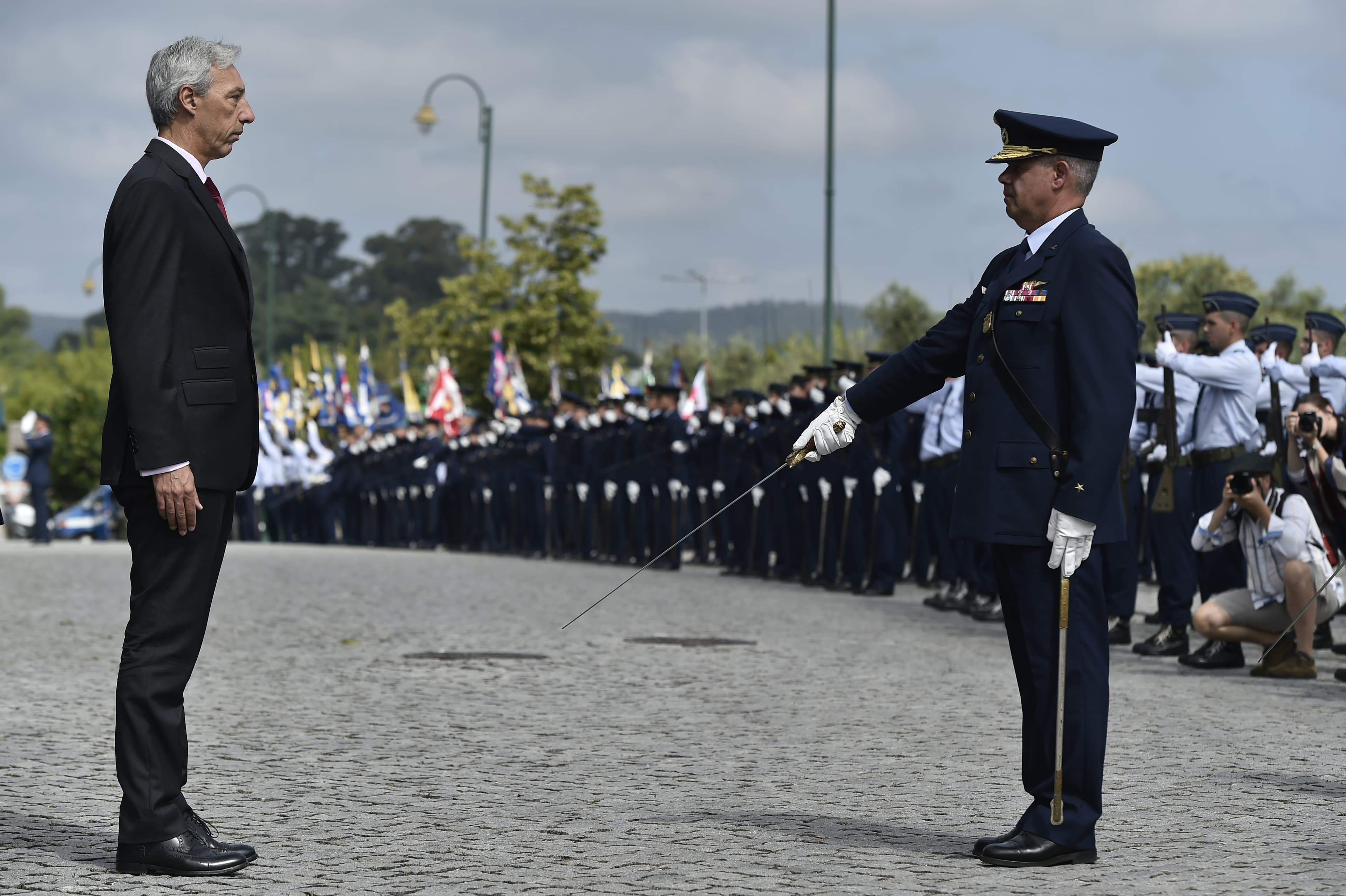Ministro da Defesa Nacional, João Gomes Cravinho, na cerimónia do dia da Força Aérea, Viseu, 1 julho 2019 (Foto: Nuno André Ferreira/Lusa)