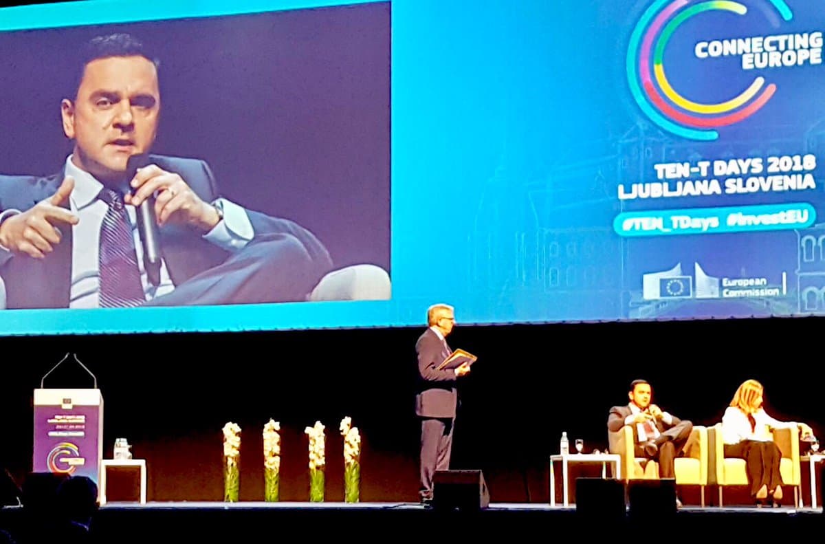 Ministro do Planeamento e das Infraestruturas, Pedro Marques, no último dia de uma conferência sobre a rede de transportes transeuropeia em Liubliana, Eslovénia, 27 abril 2018