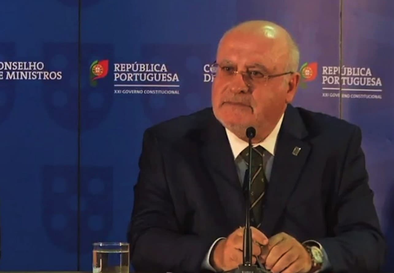 Ministro da Agricultura, Florestas e Desenvolvimento Rural, Luís Capoulas Santos, na conferência de imprensa do Conselho de Ministros, Mafra, 25 outubro 2018