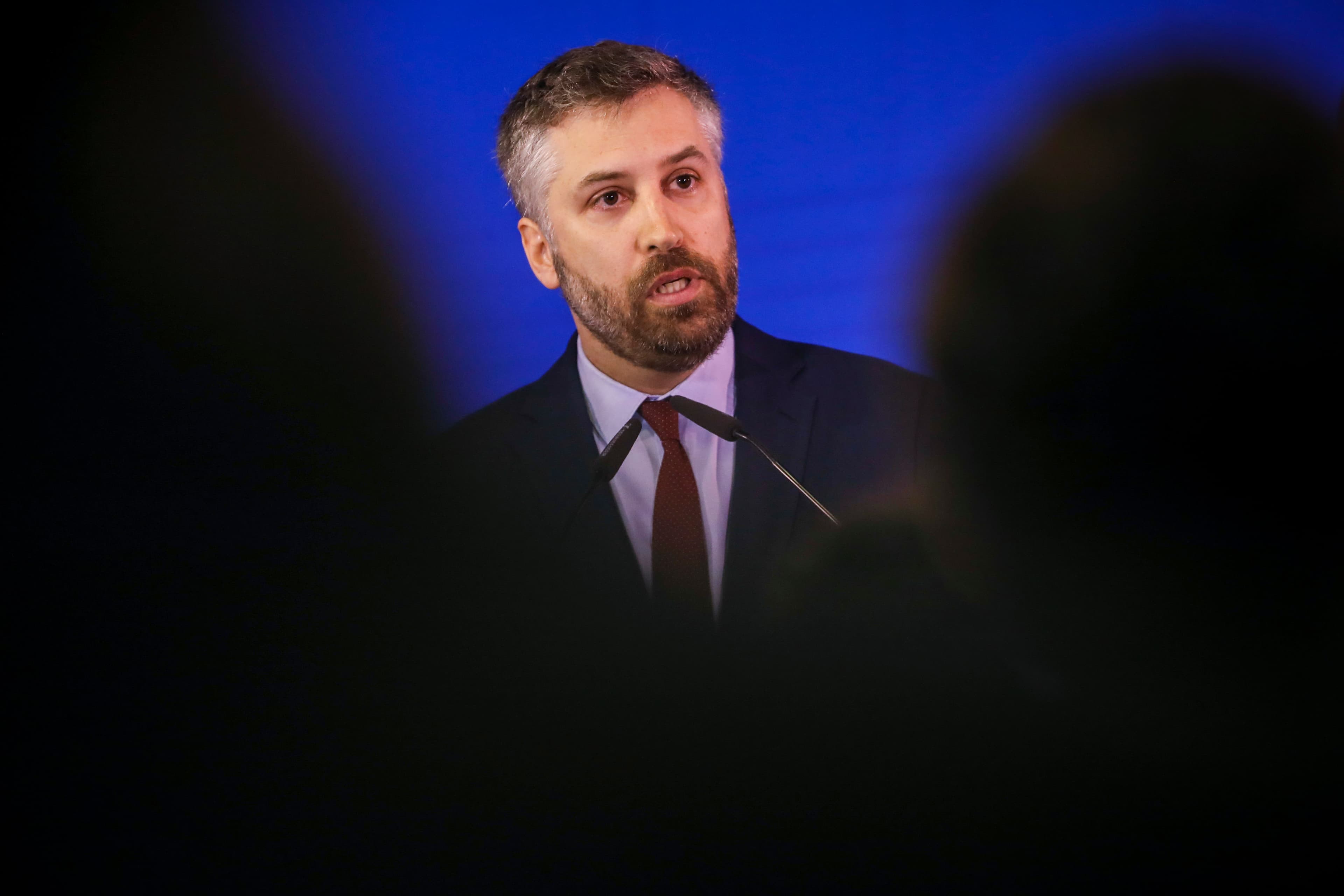 Ministro das Infraestruturas e Habitação, Pedro Nuno Santos, discursa na apresentação do projeto de reconversão do antigo edifício-sede do Ministério da Educação, Lisboa, 22 abril 2019 (foto: José Sena Goulão/Lusa)
