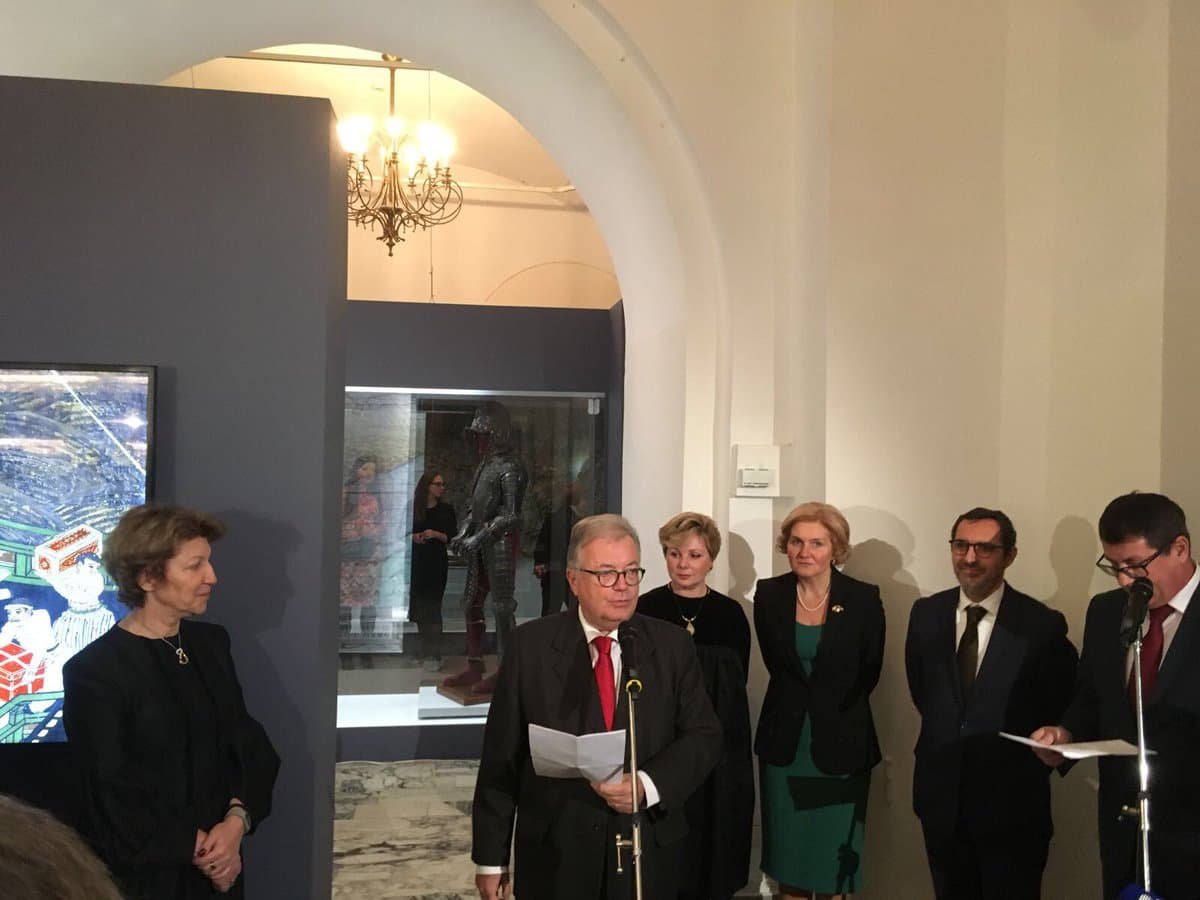 Ministro da Cultura, Luís Filipe de Castro Mendes, na inauguração da exposição «Senhores do Oceano – Tesouros do Império Português do século XVI ao XVIII», Moscovo, 7 dezembro 2017