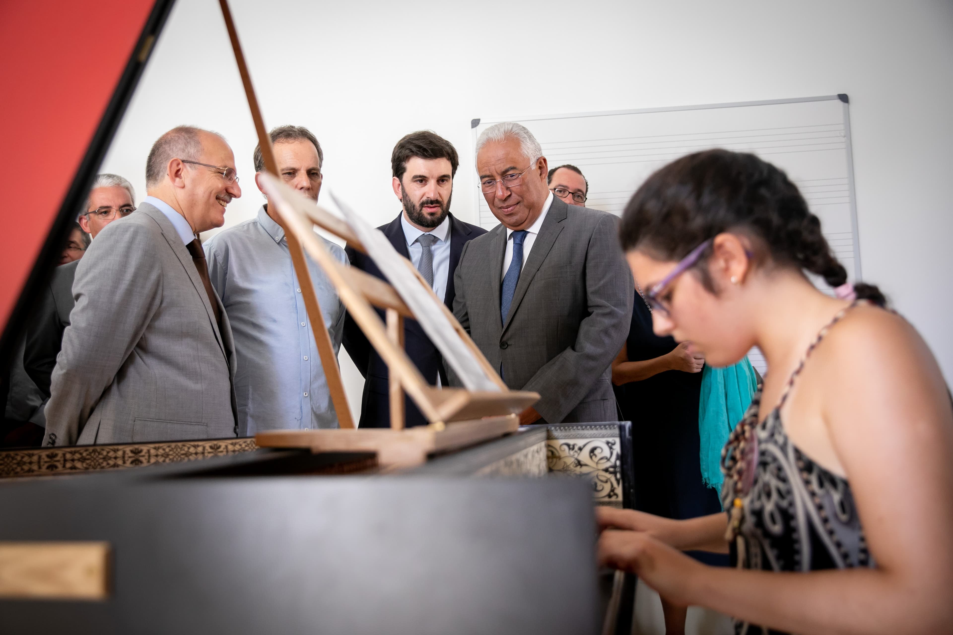 Primeiro-Ministro António Costa e Ministro da Educação, Tiago Brandão Rodrigues, na inauguração do Conservatório de Música de Loulé, 12 setembro 2018 (Foto: Paulo Vaz Henriques)