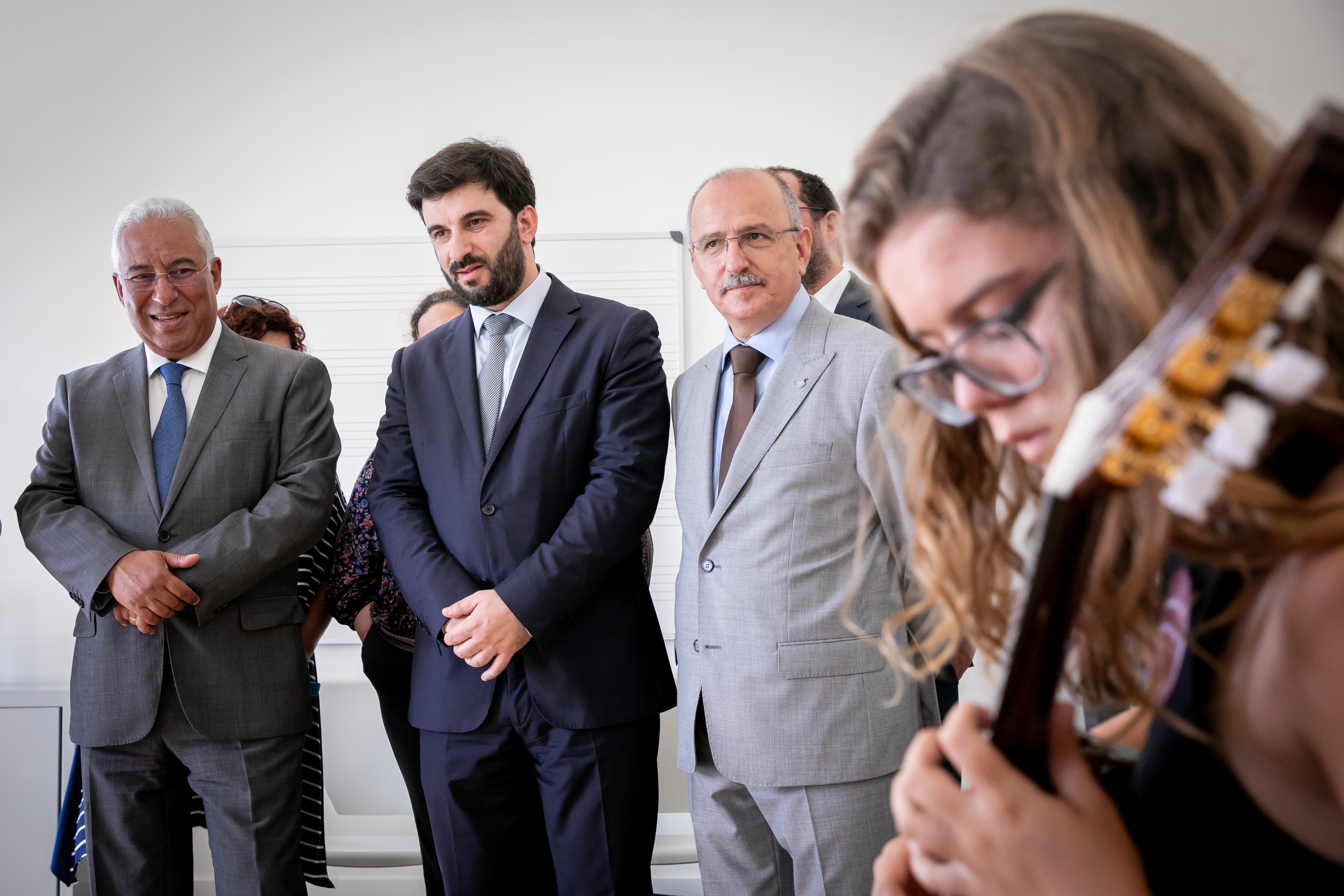 Primeiro-Ministro António Costa e Ministro da Educação, Tiago Brandão Rodrigues, na inauguração do Conservatório de Música de Loulé, 12 setembro 2018 (Foto: Paulo Vaz Henriques)
