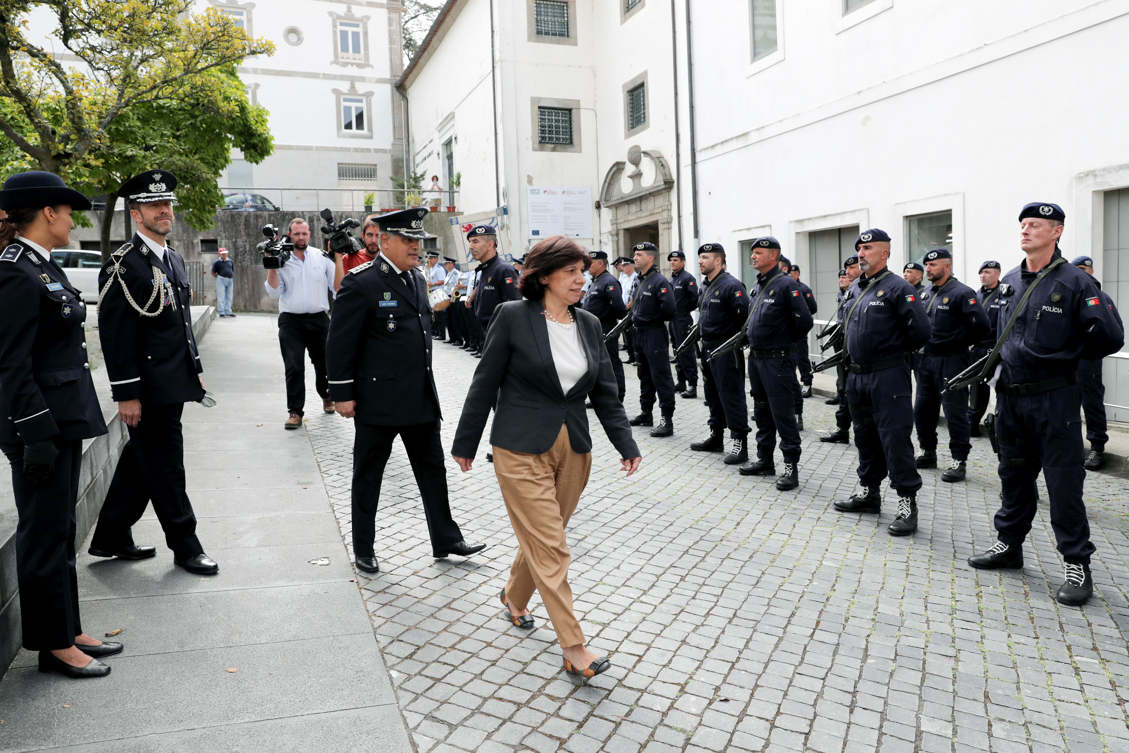 Secretária de Estado Adjunta e da Administração Interna, Isabel Oneto, na cerimónia comemorativa do 152.º aniversário do Comando Metropolitano do Porto, 6 agosto 2019 (Foto: Estela Silva/Lusa)