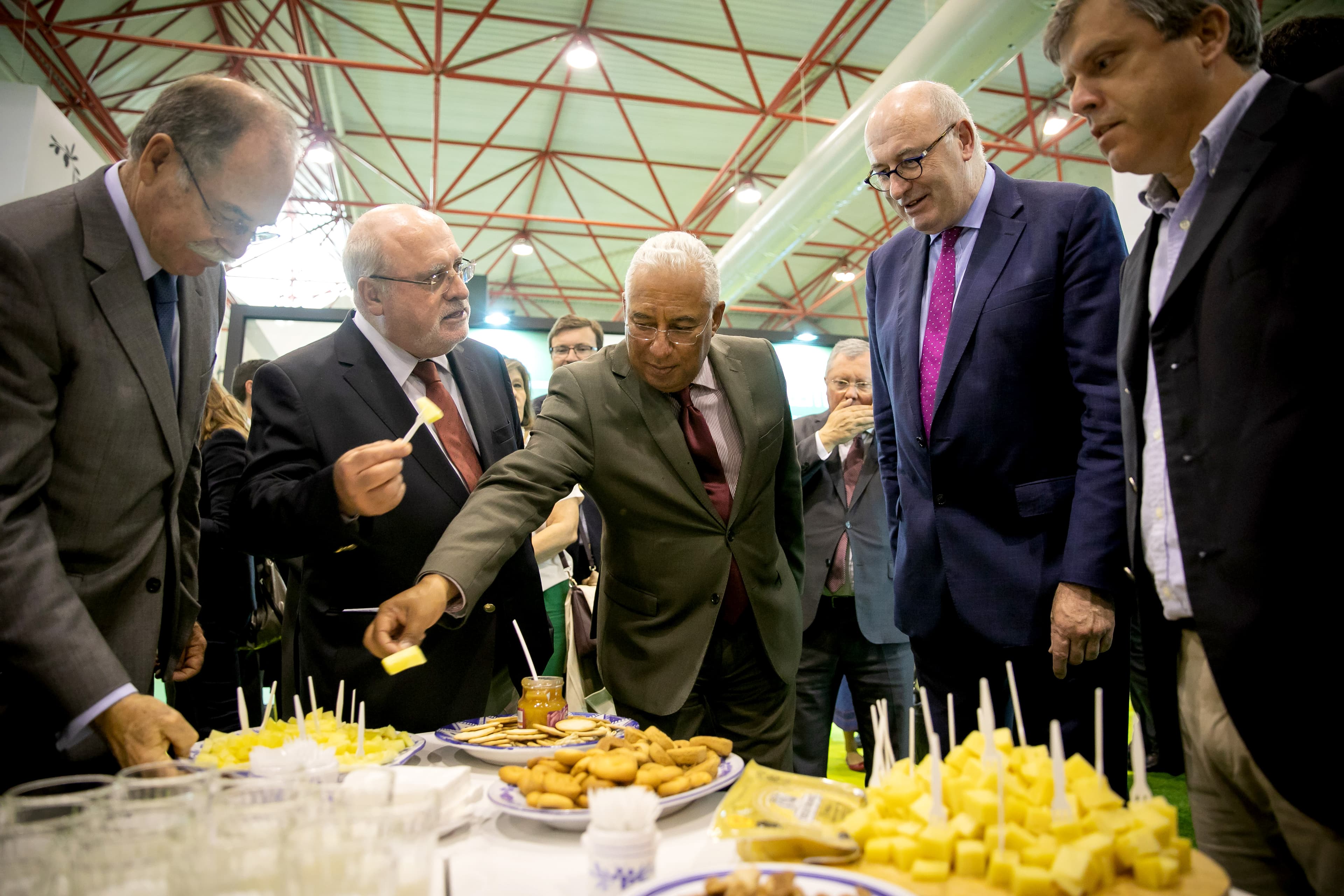 Primeiro-Ministro António Costa, Ministro Capoulas Santos, e Comissário europeu da Agricultura Phil Hogan, na Feira Nacional de Agricultura, Santarém, 8 junho 2018