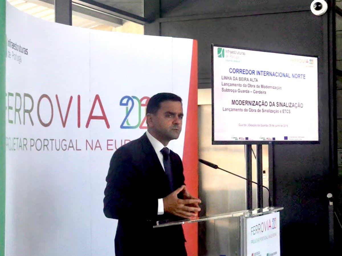 Ministro do Planeamento e das Infraestruturas, Pedro Marques, na sessão de lançamento dos concursos públicos da empreitada de modernização da Linha da Beira Alta, Guarda, 9 julho 2018