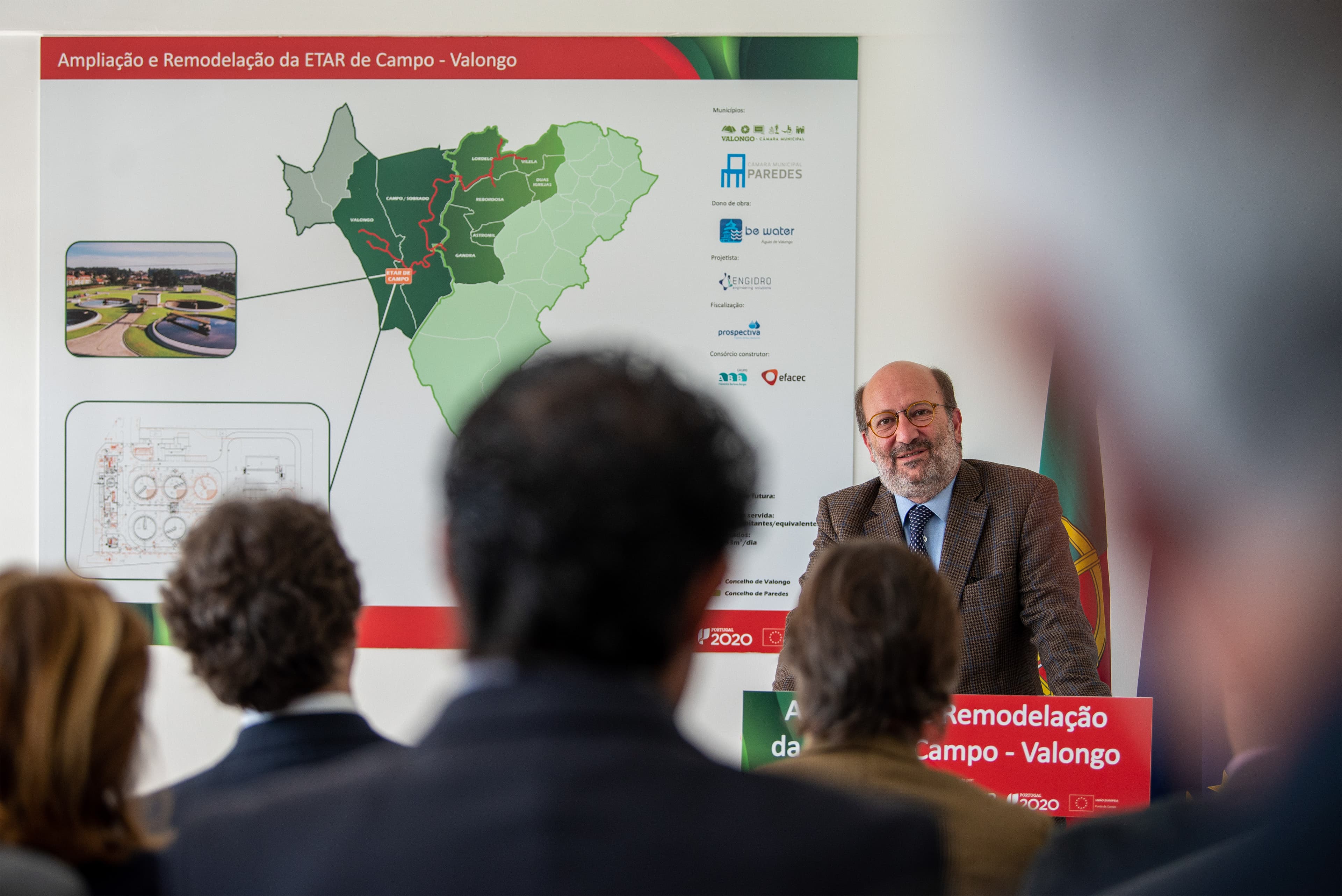 Ministro do Ambiente e da Transição Energética, Matos Fernandes, discursa na consignação da empreitada de ampliação e remodelação da ETAR de Campo, Valongo, 8 abril 2019 (Foto: Octávio Passos/Lusa)