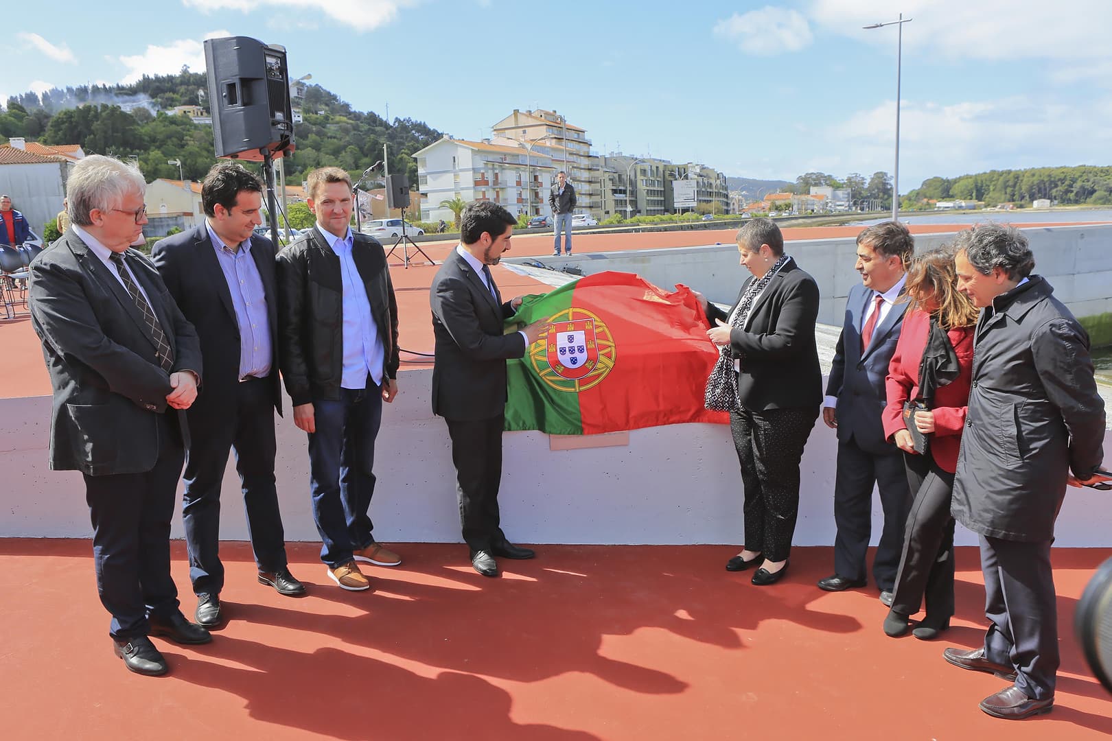Ministra do Mar, Ana Paula Vitorino, na inauguração do novo cais de pescadores de Caminha, 12 maio 2018