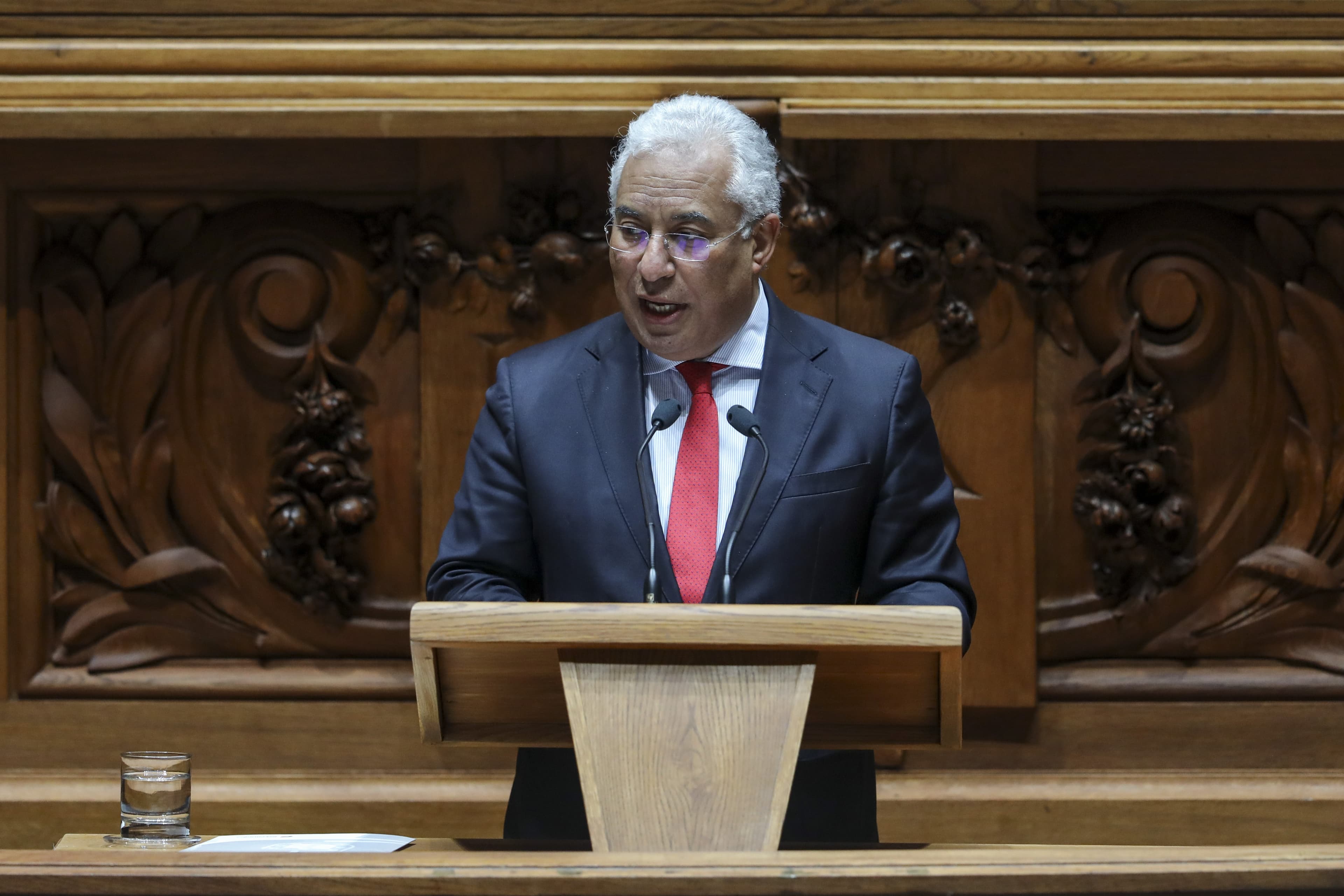 Primeiro-Ministro António Costa no discurso de resposta à moção de censura do CDS/PP ao Governo, Assembleia da República, 20 fevereiro 2019 (foto: Miguel A. Lopes/Lusa)