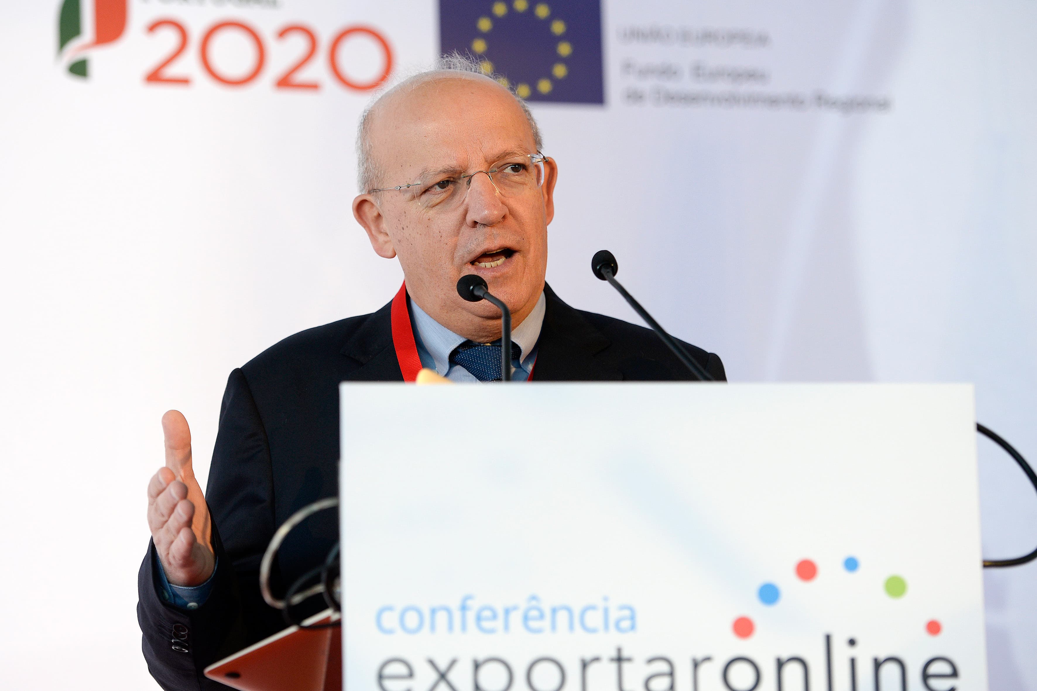 Ministro dos Negócios Estrangeiros, Augusto Santos Silva, na apresentação do programa Exportar Online, Porto, 21 maio 2018 (Foto: Fernando Veludo/Lusa)