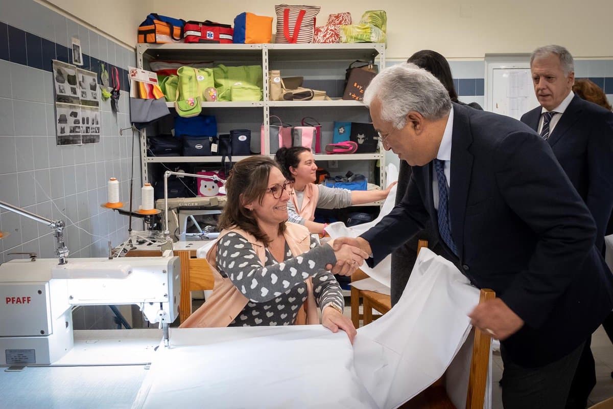 Primeiro-Ministro António Costa visita reclusas que trabalham na prisão de Santa Cruz do Bispo, Matosinhos, 31 janeiro 2019