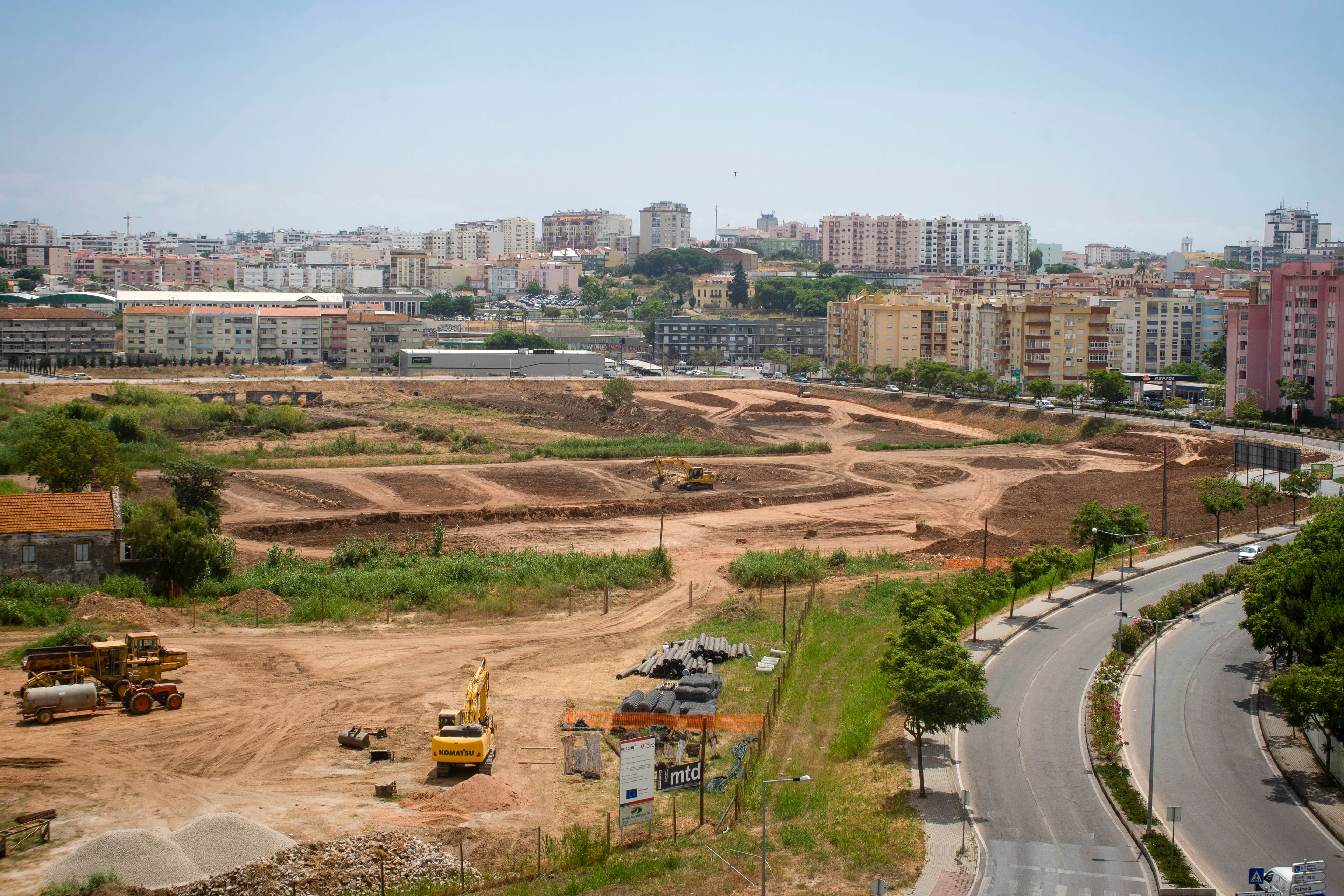 Parque Urbano da Várzea vai permitir reduzir o risco de cheias em Setúbal e desempenhar o papel de zona de convivência (Foto: Rui Minderico/Lusa)