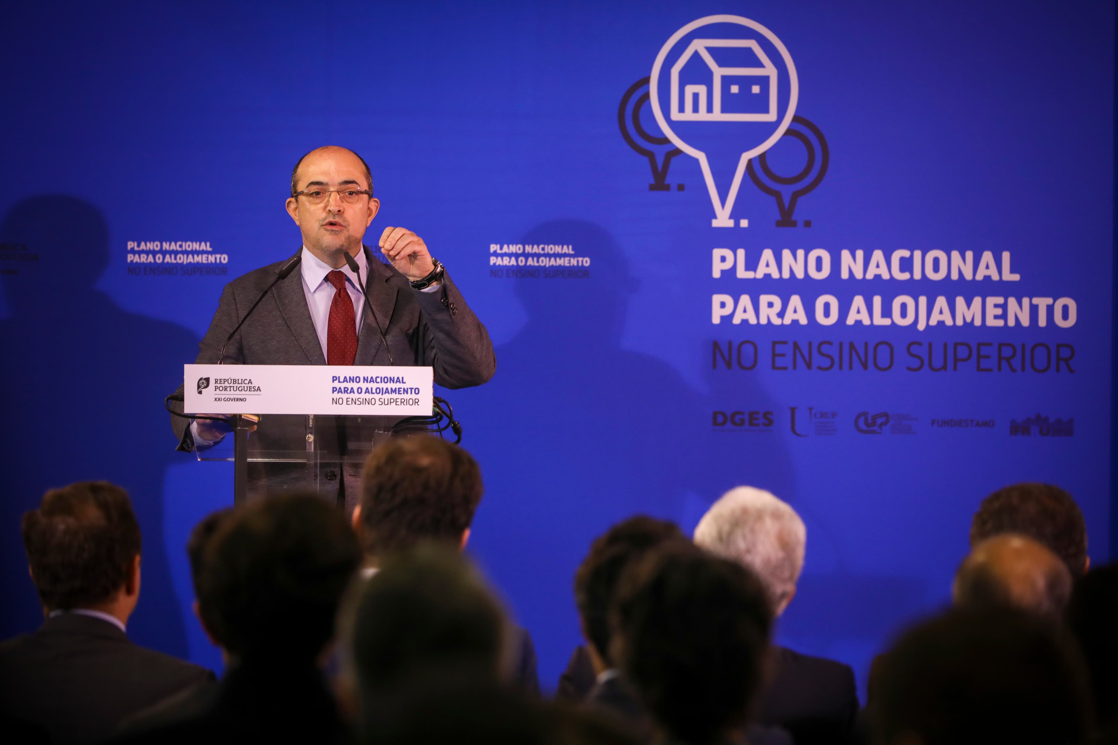Secretário de Estado da Ciência, Tecnologia e Ensino Superior, João Sobrinho Teixeira, na apresentação do projeto de reconversão do antigo Ministério da Educação para residência universitária, Lisboa, 22 abril 2019 (foto: José Sena Goulão/Lusa)
