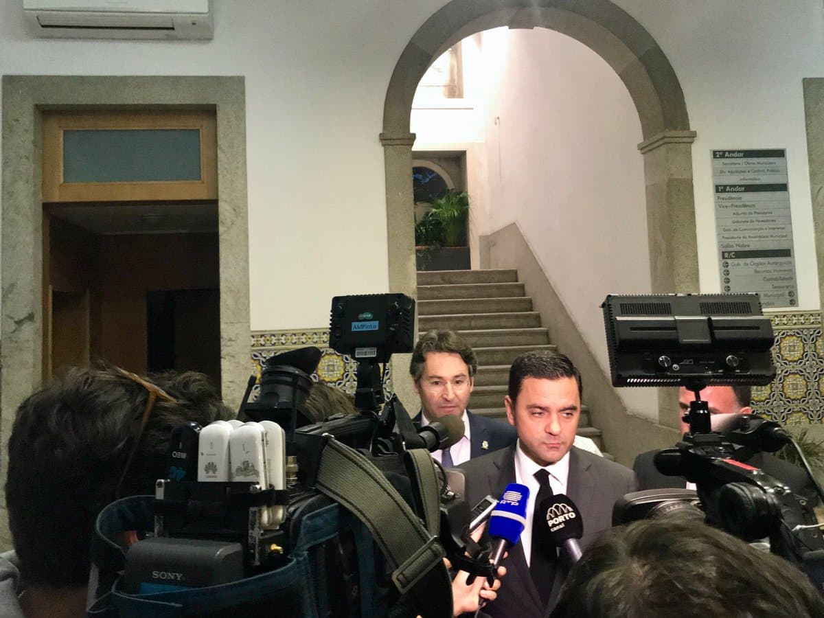Ministro do Planeamento e Infraestruturas, Pedro Marques, após reunião com os autarcas de Valongo e Gondomar, 18 outubro 2017