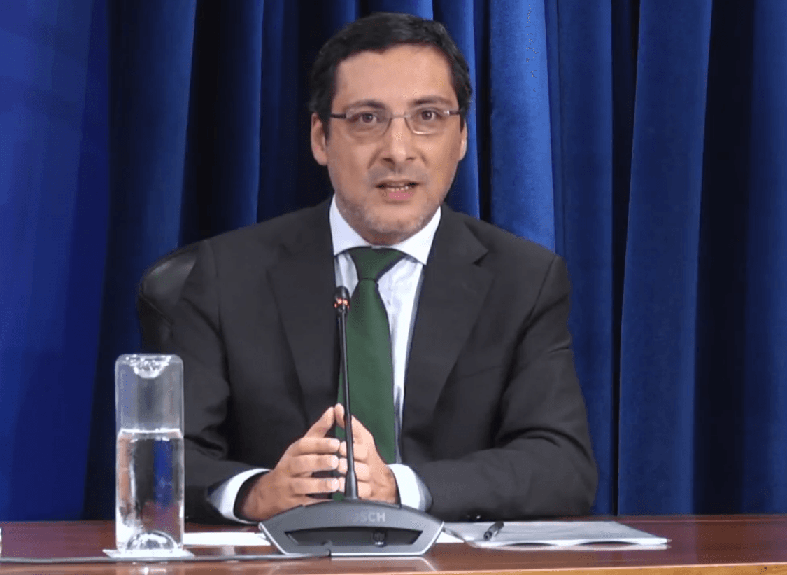 Secretário de Estado dos Assuntos Fiscais, António Mendonça Mendes, na conferência de imprensa do Conselho de Ministros, 14 dezembro 2017