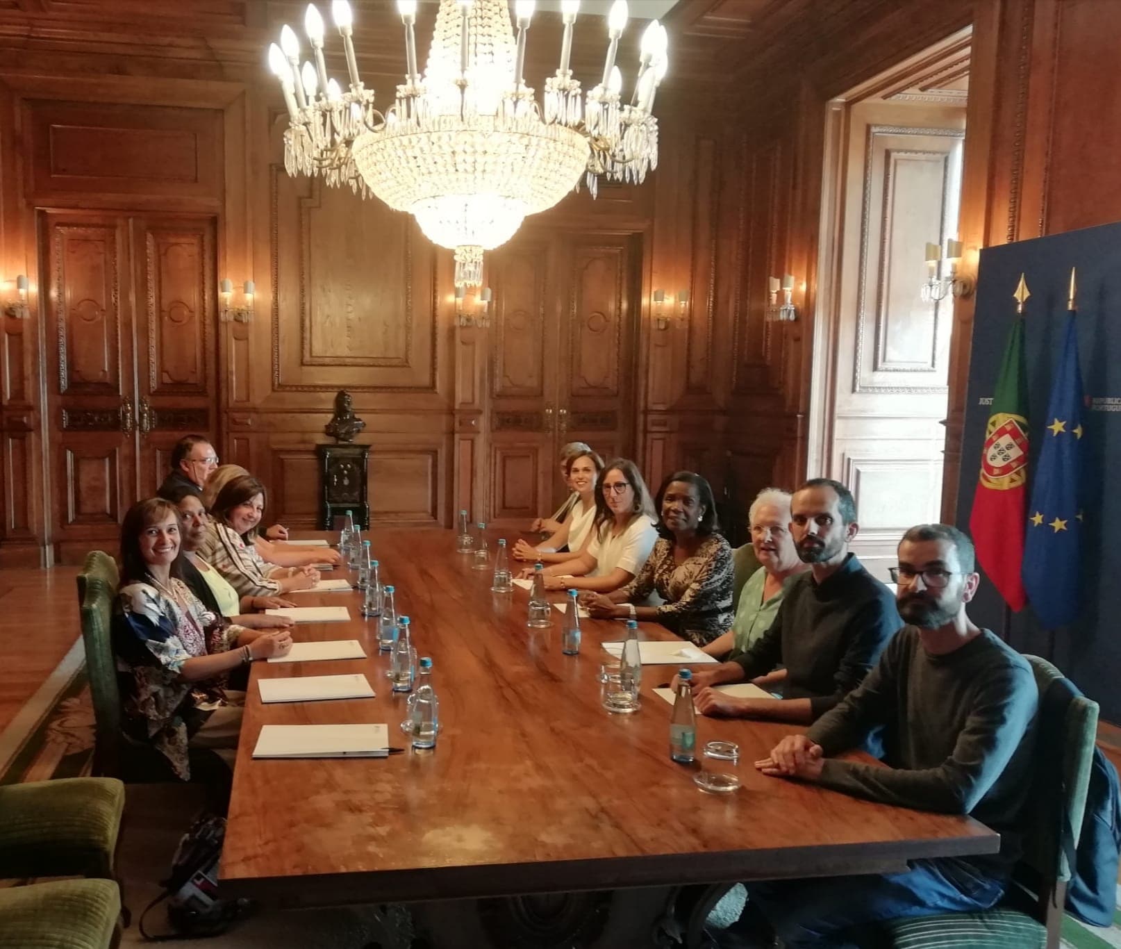 Ministra da Justiça, Francisca Van Dunem, e a Secretária de Estado para a Cidadania e a Igualdade, Rosa Monteiro, na assinatura do protocolo, Lisboa, 30 setembro 2019