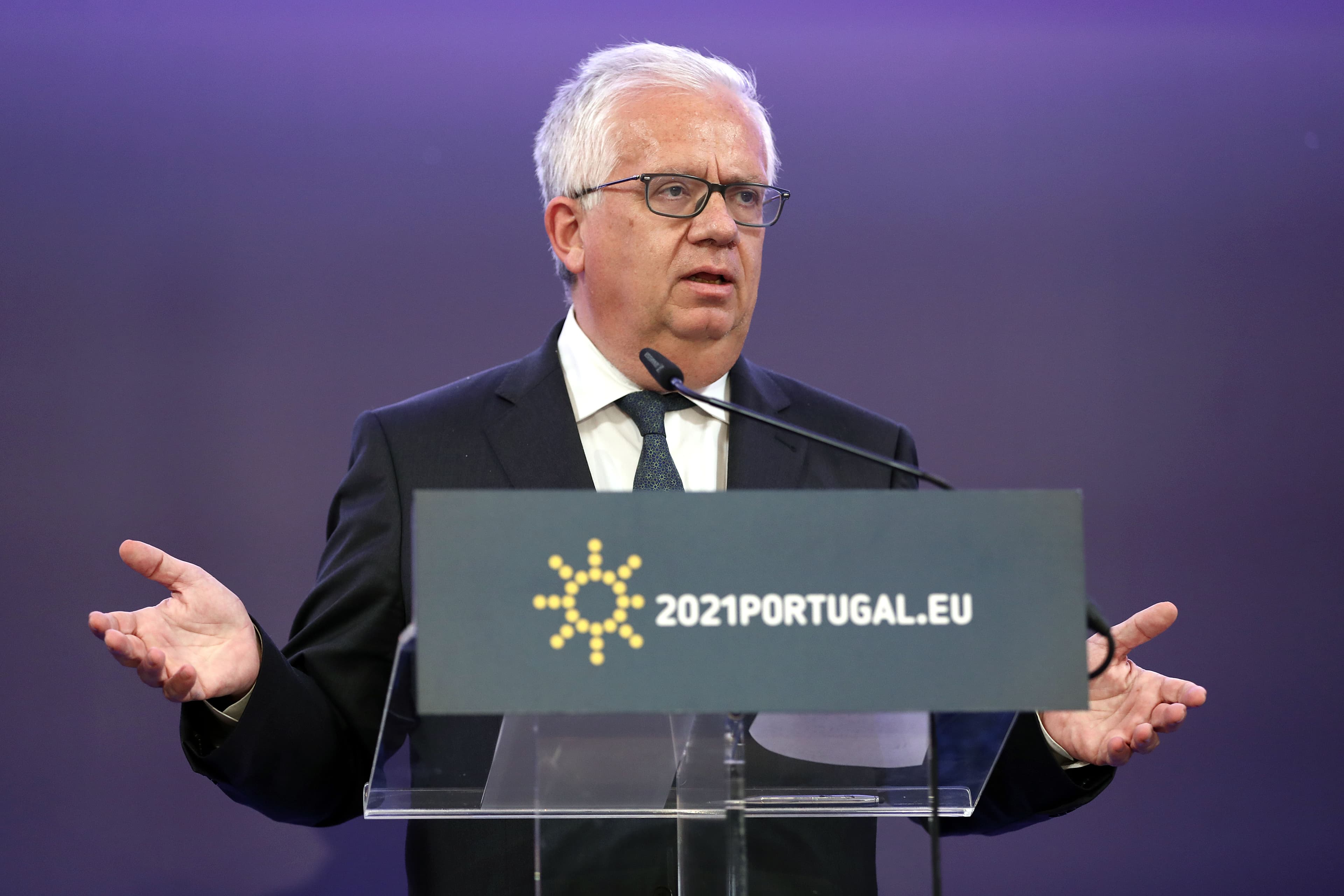 Ministro da Administração Interna, Eduardo Cabrita, na conferência de imprensa após a Conferência Ministerial sobre a Gestão dos Fluxos Migratórios, Lisboa, 11 maio 2021 (Foto: António Pedro Santos)