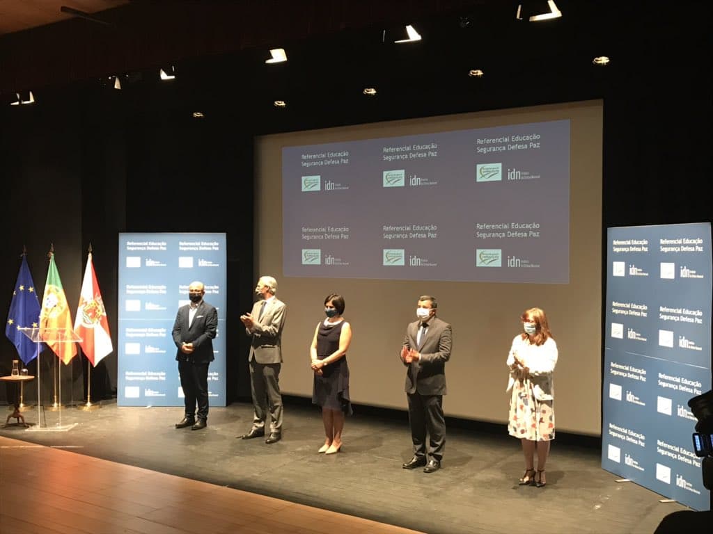 Cerimónia de assinatura dos protocolos com os dezasseis municípios do distrito de Leiria para a implementação do Referencial de Educação para a Segurança, a Defesa e a Paz, Leiria, 21 julho 2020