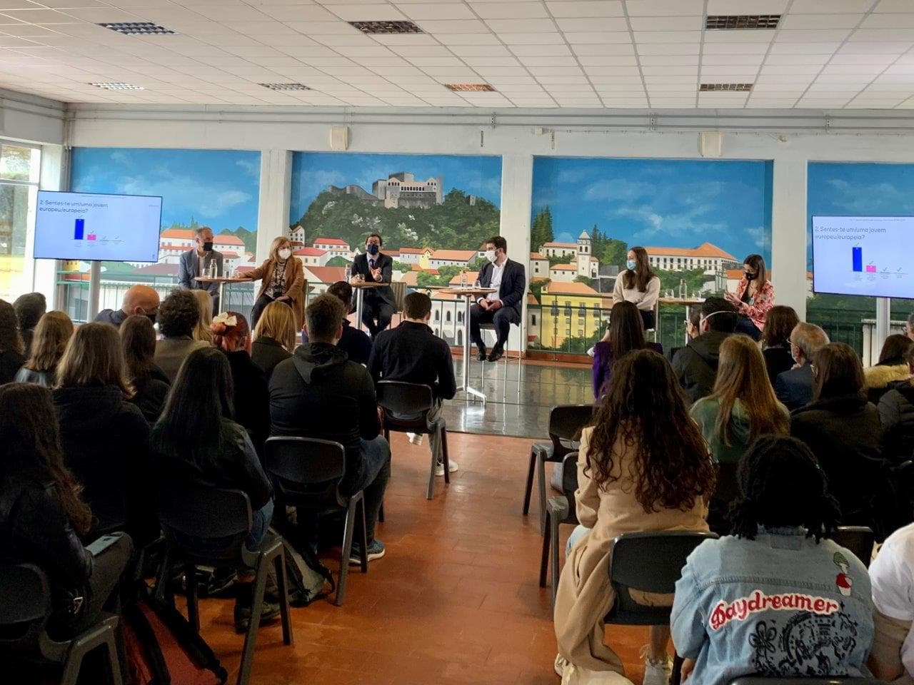Ministro da Educação, Tiago Brandão Rodrigues, e Secretário de Estado da Juventude e do Desporto, João Paulo Rebelo, na abertura do Ano Europeu da Juventude, Leiria, 21 março 2022