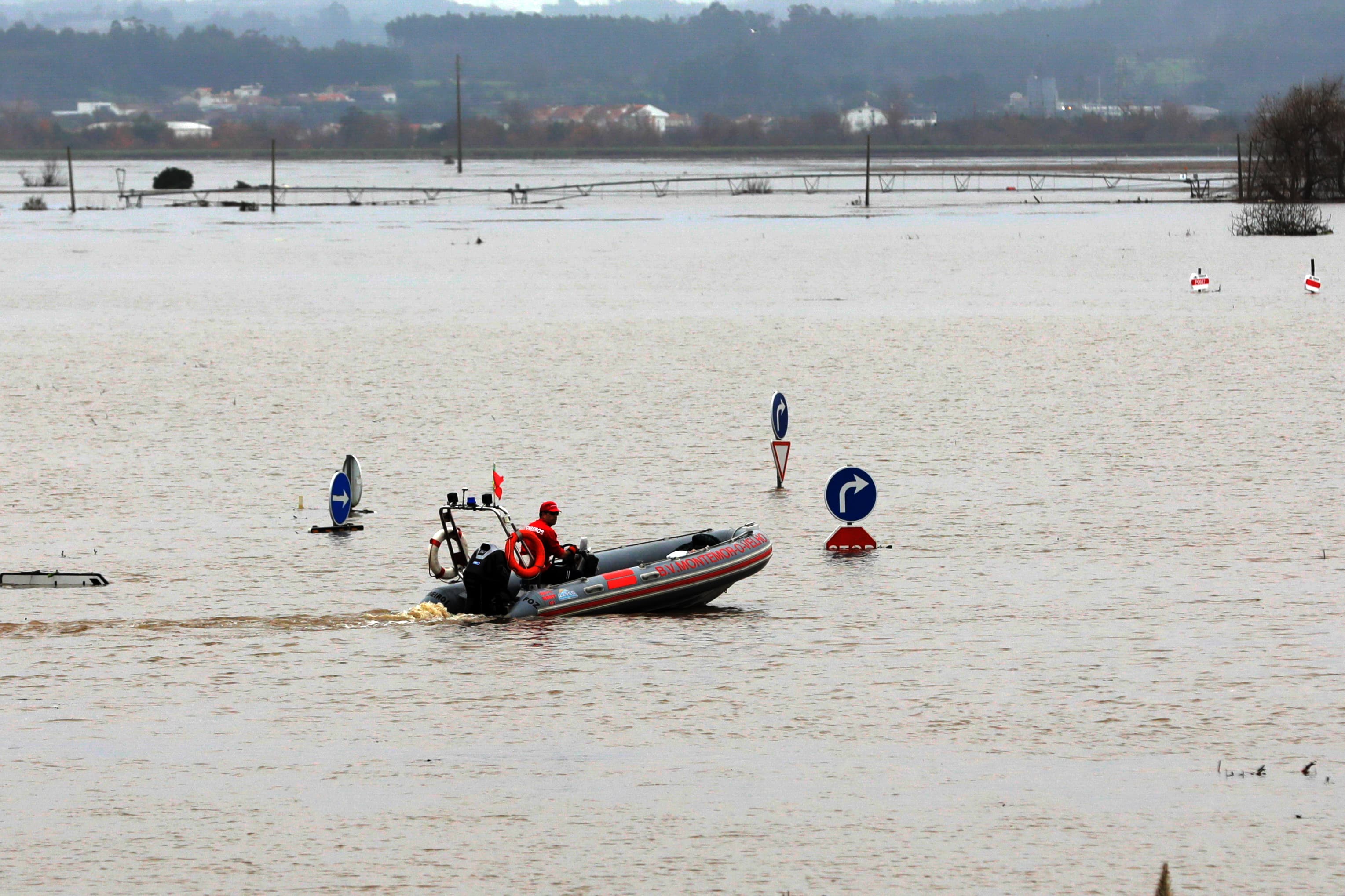 Campos inundados na sequência das depressões Elsa e Fabien, Montemor-o-Velho, 23 dezembro 2019 (Foto: Paulo Cunha/Lusa)