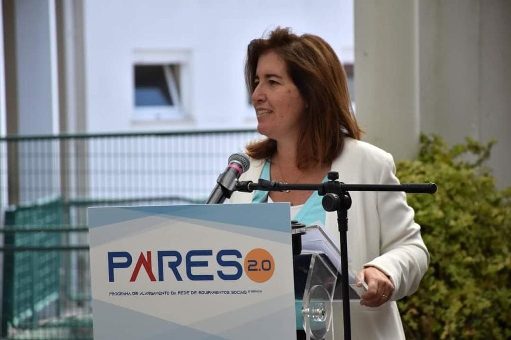 Ministra do Trabalho, Solidariedade e Segurança Social, Ana Mendes Godinho, na assinatura de protocolos do Programa de Alargamento da Rede de Equipamentos Sociais, Vila Franca de Xira, 23 julho 2021