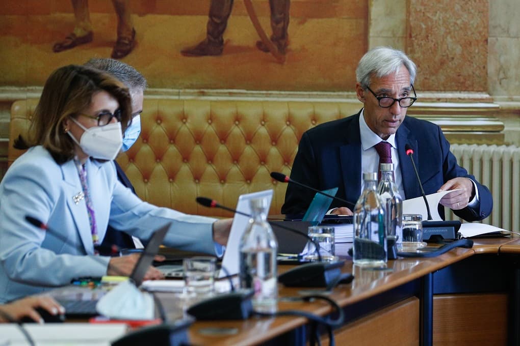 Ministro da Defesa Nacional, João Gomes Cravinho, na audição regimental na comissão de Defesa Nacional, Assembleia da República, 7 junho 2021 (Foto: António Cotrim/Lusa)