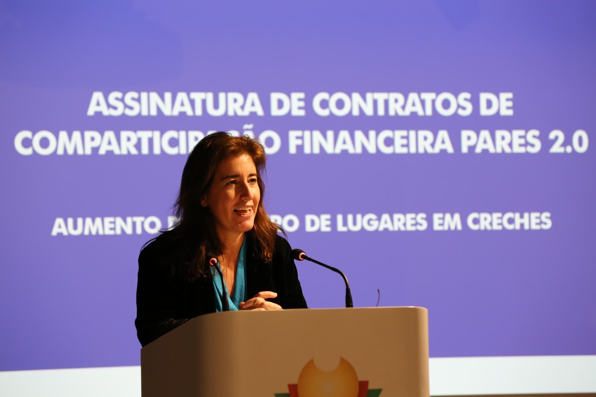 Ministra do Trabalho, Solidariedade e Segurança Social, Ana Mendes Godinho, na assinatura do programa de alargamento da rede de equipamentos sociais, Lisboa, 17 novembro 2020 (foto: João Bica)