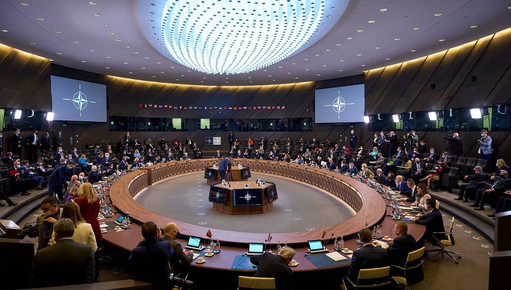 Reunião dos chefes de diplomacia da NATO alargada à Suécia, Finlândia e União Europeia, Bruxelas, 4 março 2022