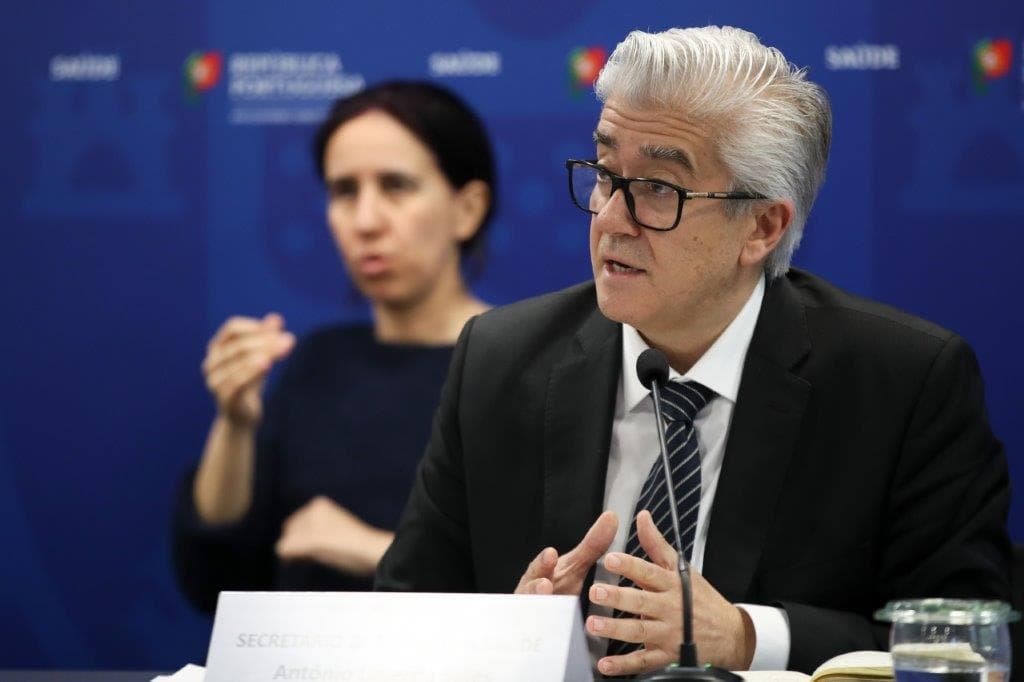 Secretário de Estado da Saúde, António Lacerda Sales, na conferência de imprensa diária sobre a pandemia de Covid-19, Lisboa, 23 março 2020 (foto: Manuel de Almeida/Lusa)