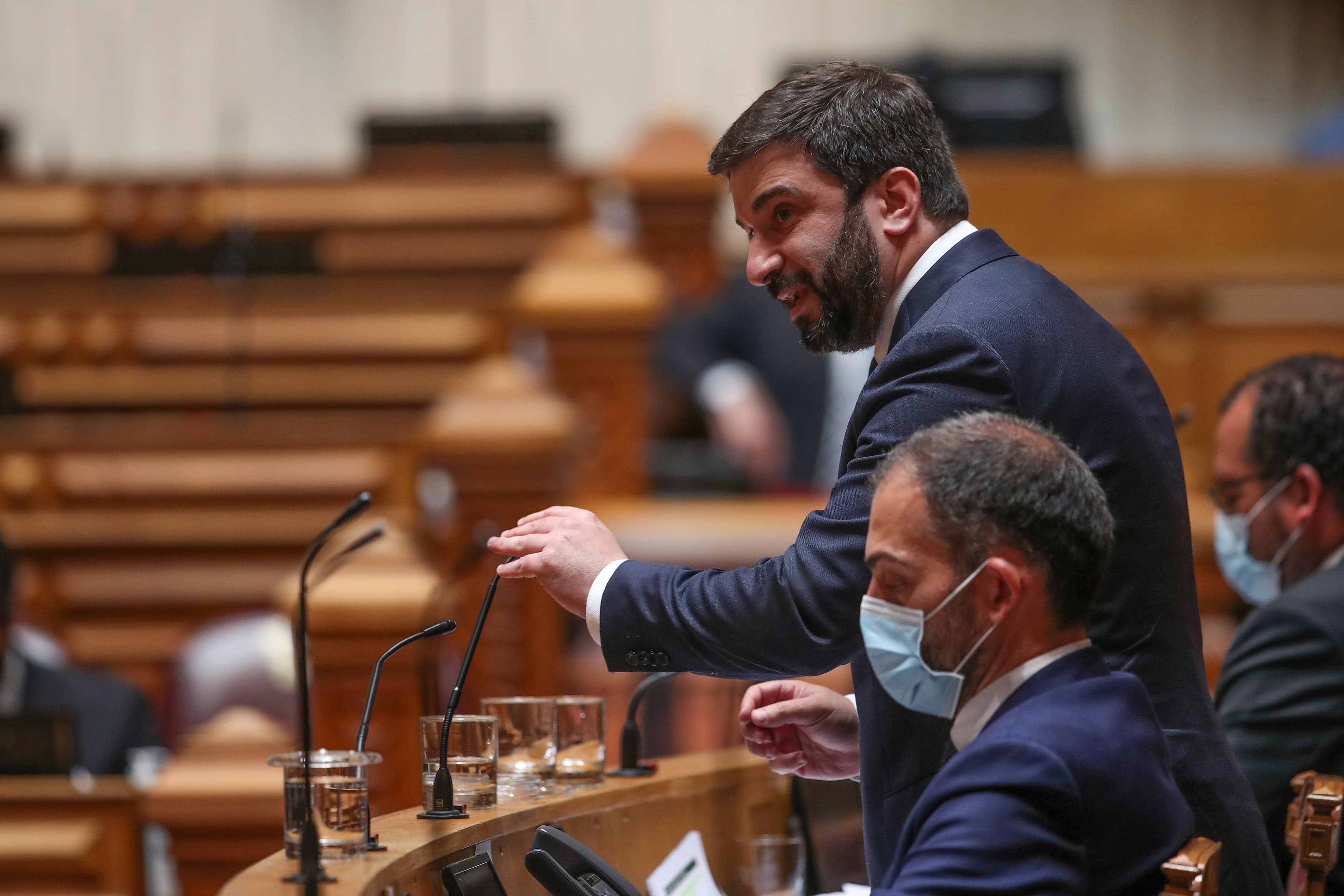 Ministro da Educação, Tiago Brandão Rodrigues, na Assembleia da República, Lisboa, 8 junho 2021 (Foto: Manuel de Almeida/Lusa)