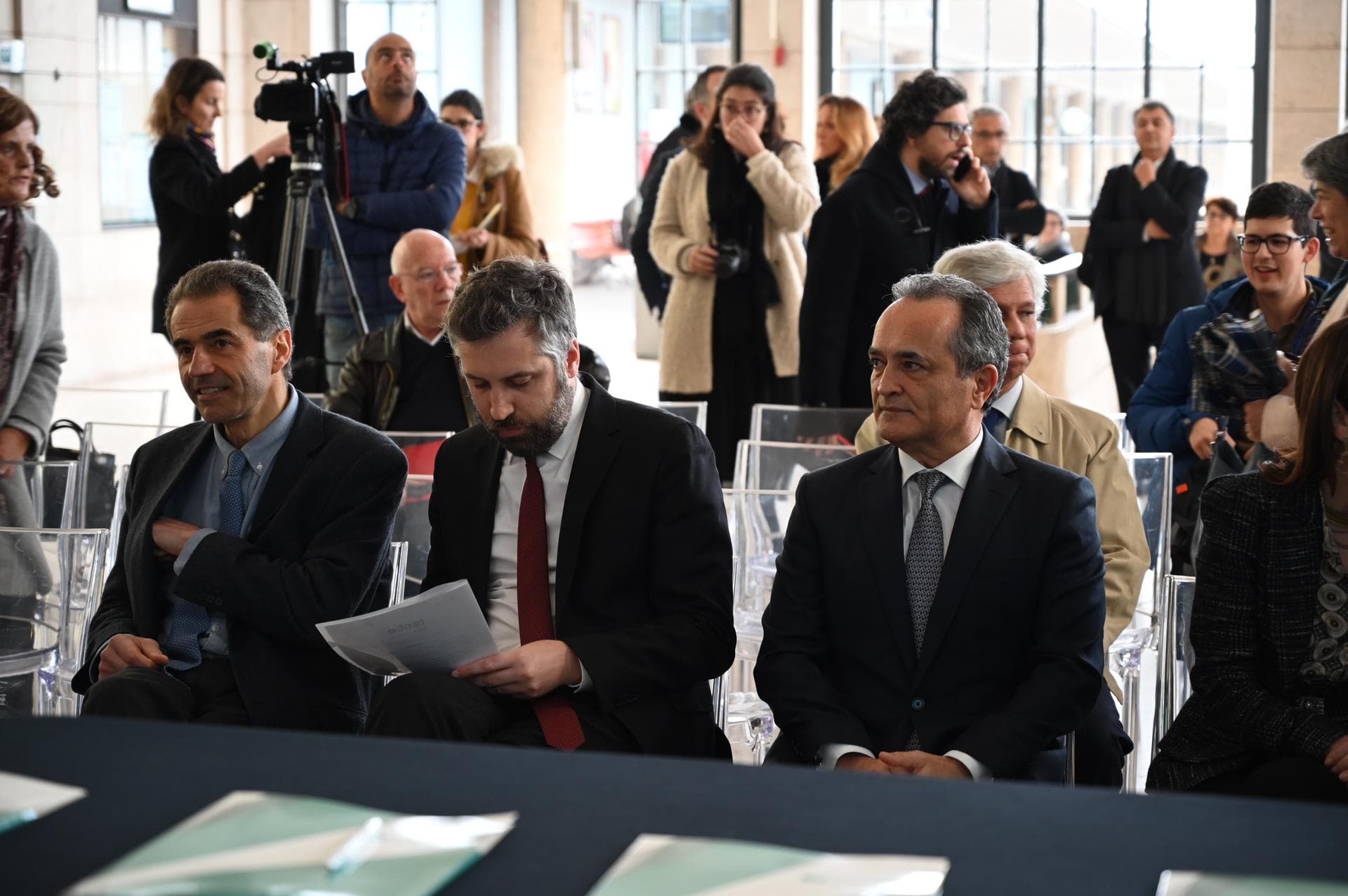 Ministros da Ciência, Tecnologia e Ensino Superior, Manuel Heitor, e das Infraestruturas e da Habitação, Pedro Nuno Santos, na assinatura de protocolo para transformar estações devolutas em residências universitárias, Lisboa, 30 janeiro 2020