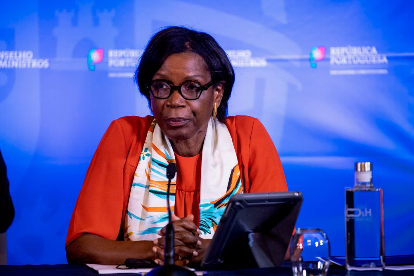 Ministra da Justiça, Francisca Van Dunem, na conferência de imprensa após a reunião do Conselho de Ministros, Lisboa, 17 junho 2021 (Foto: João Bica)