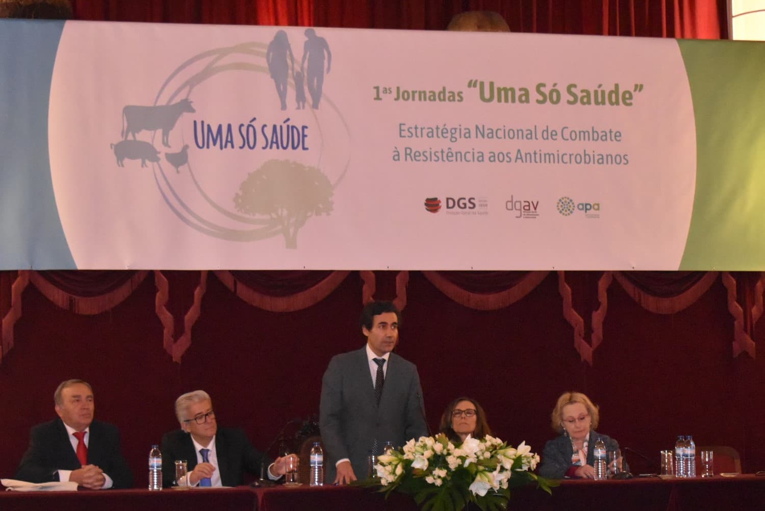 Secretário de Estado da Agricultura e do Desenvolvimento Rural, Nuno Russo, durante a sessão de encerramento da primeira edição das Jornadas «Uma só Saúde», Lisboa, 19 novembro 2019